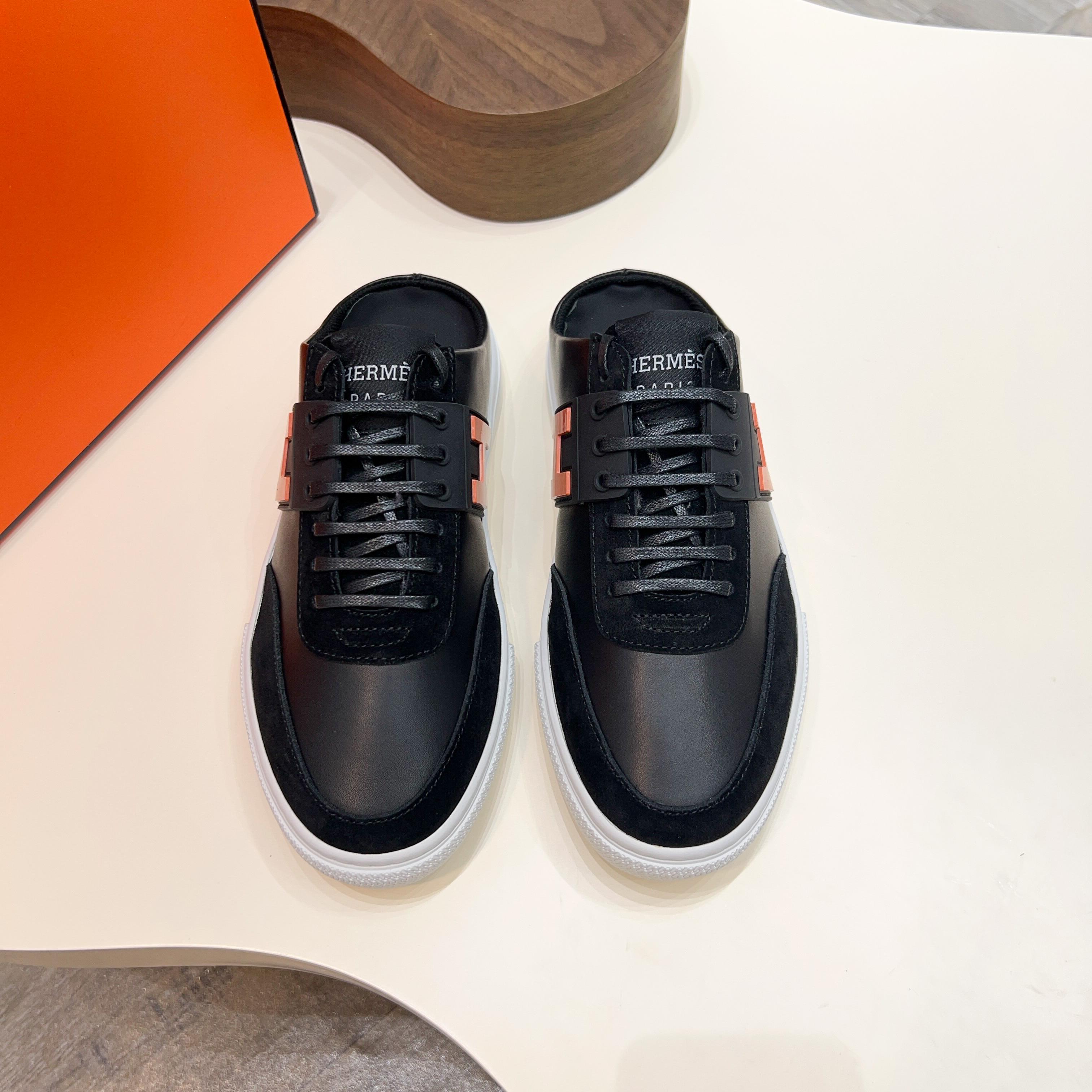 HM Men's Keep Mule Black Suede Calfskin 651997