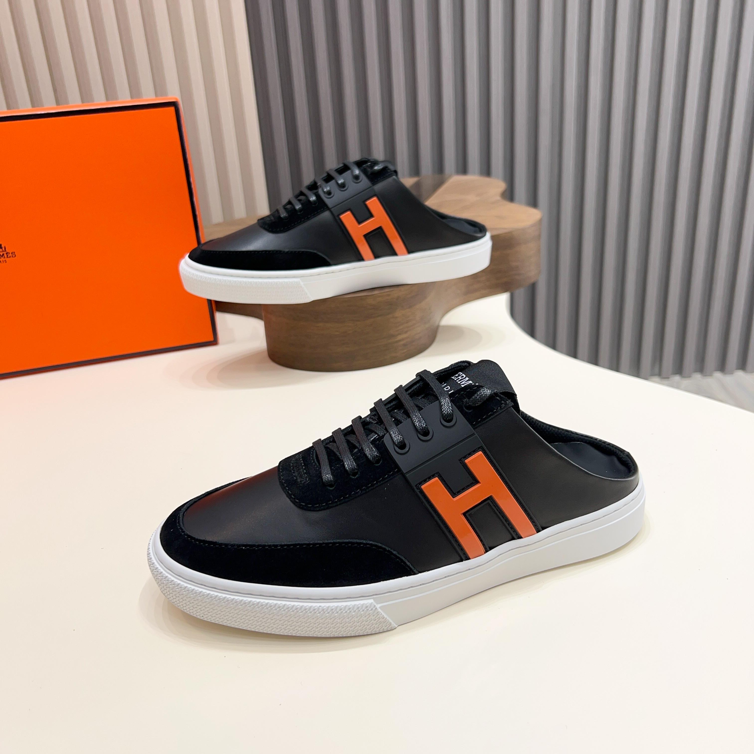 HM Men's Keep Mule Black Suede Calfskin 651997