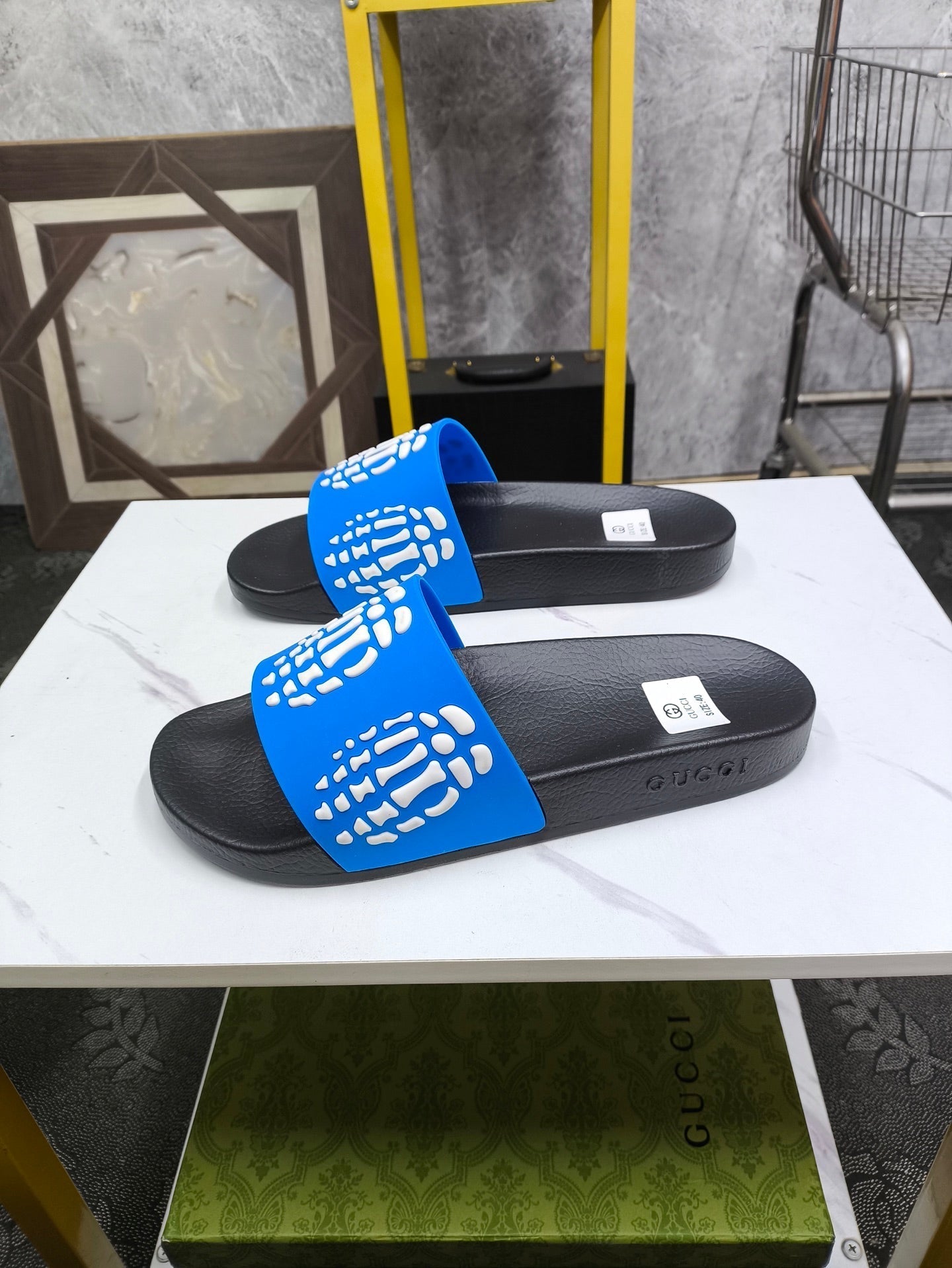 GG Men's Slide Blue Sheepskin Rubber 540049