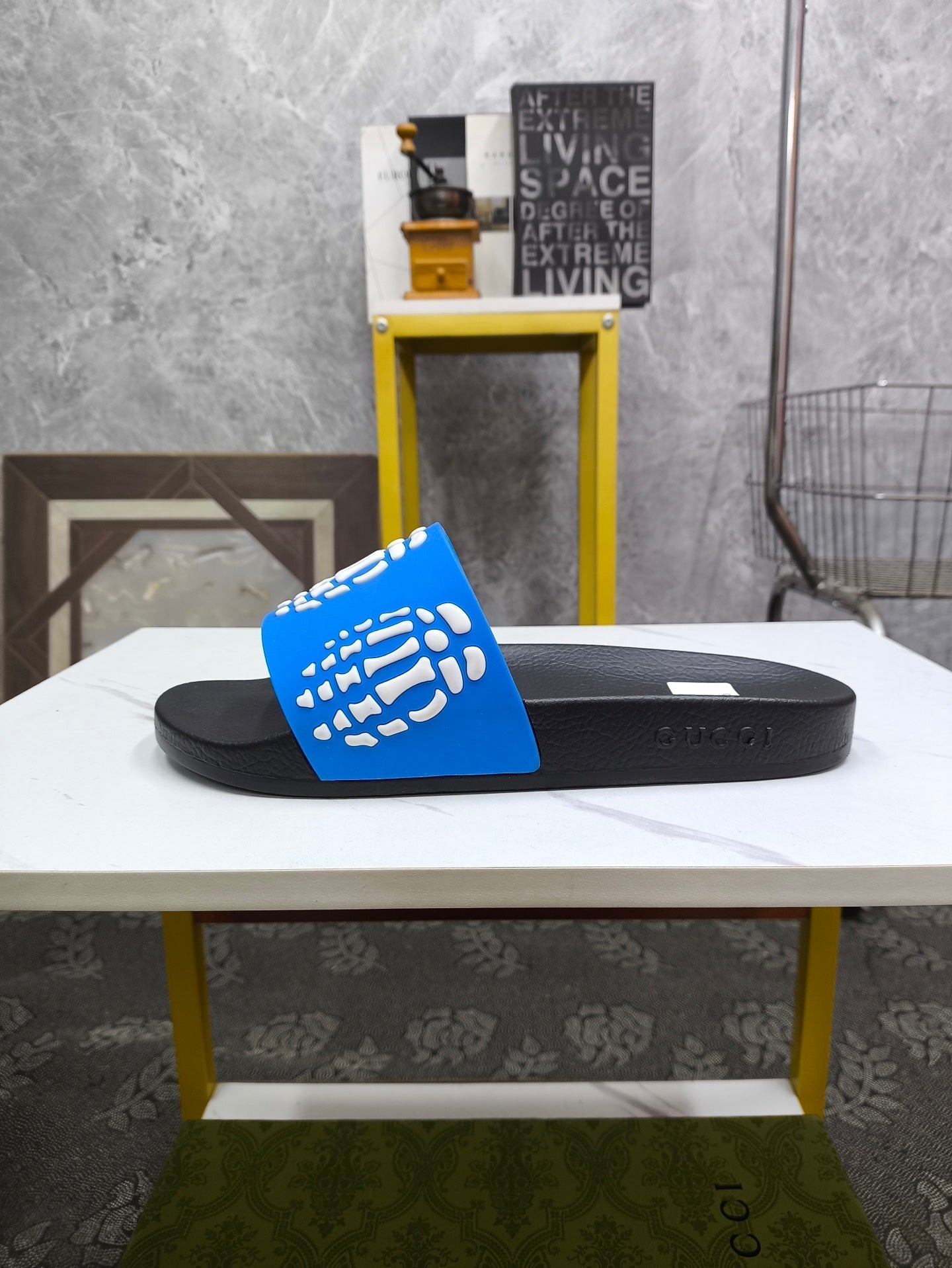 GG Men's Slide Blue Sheepskin Rubber 540049