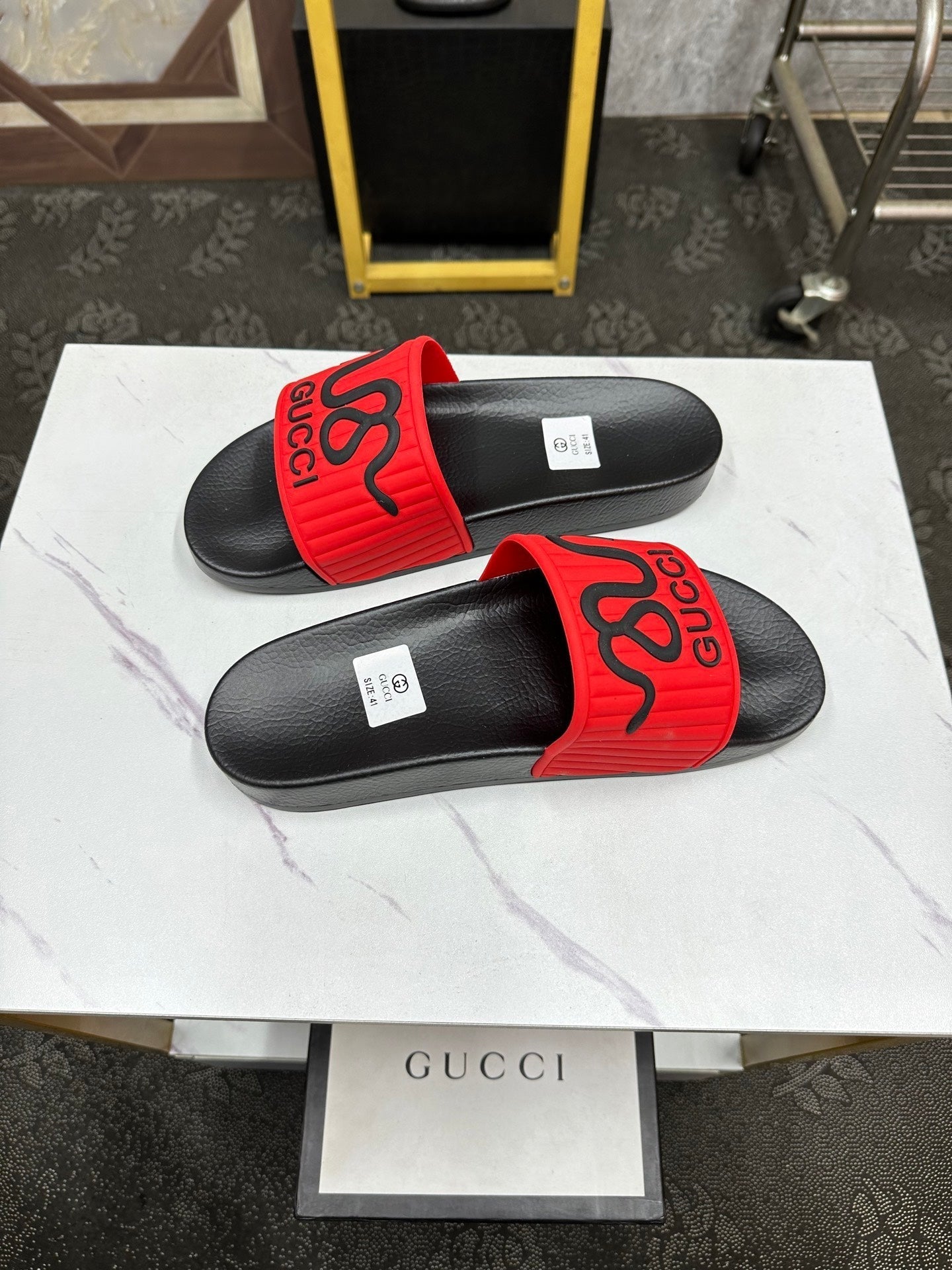 GG Men's Slide Red Sheepskin Rubber 540094