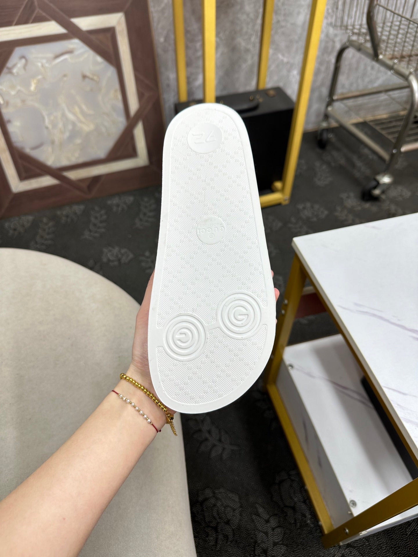 GG Men's Snake Embossed Slide White Rubber 540111