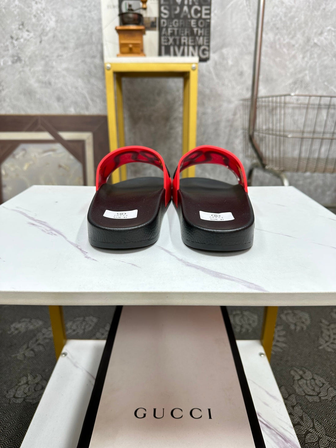 GG Men's Snake Embossed Slide Red Rubber 540114