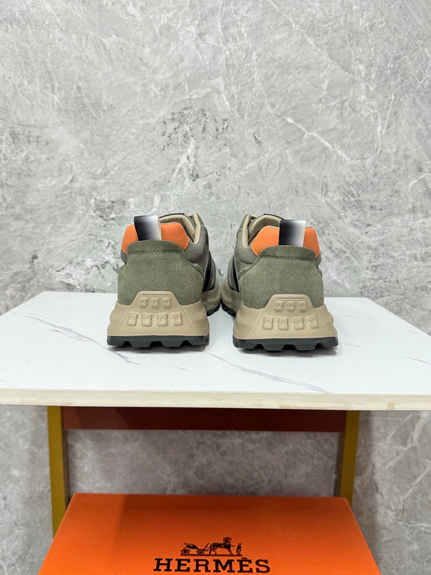 HM Men's Sneaker Moss Green Suede 602095