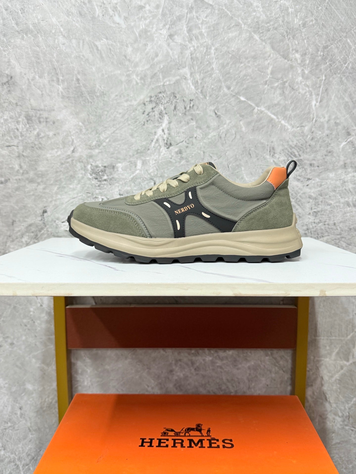 HM Men's Sneaker Moss Green Suede 602095