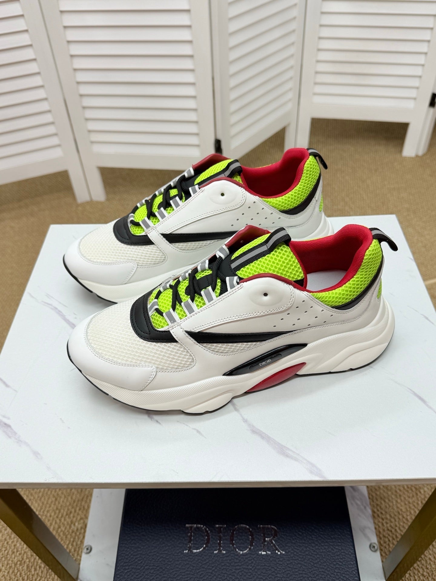 CD B22 Sneaker White-green Mesh Calfskin 648058