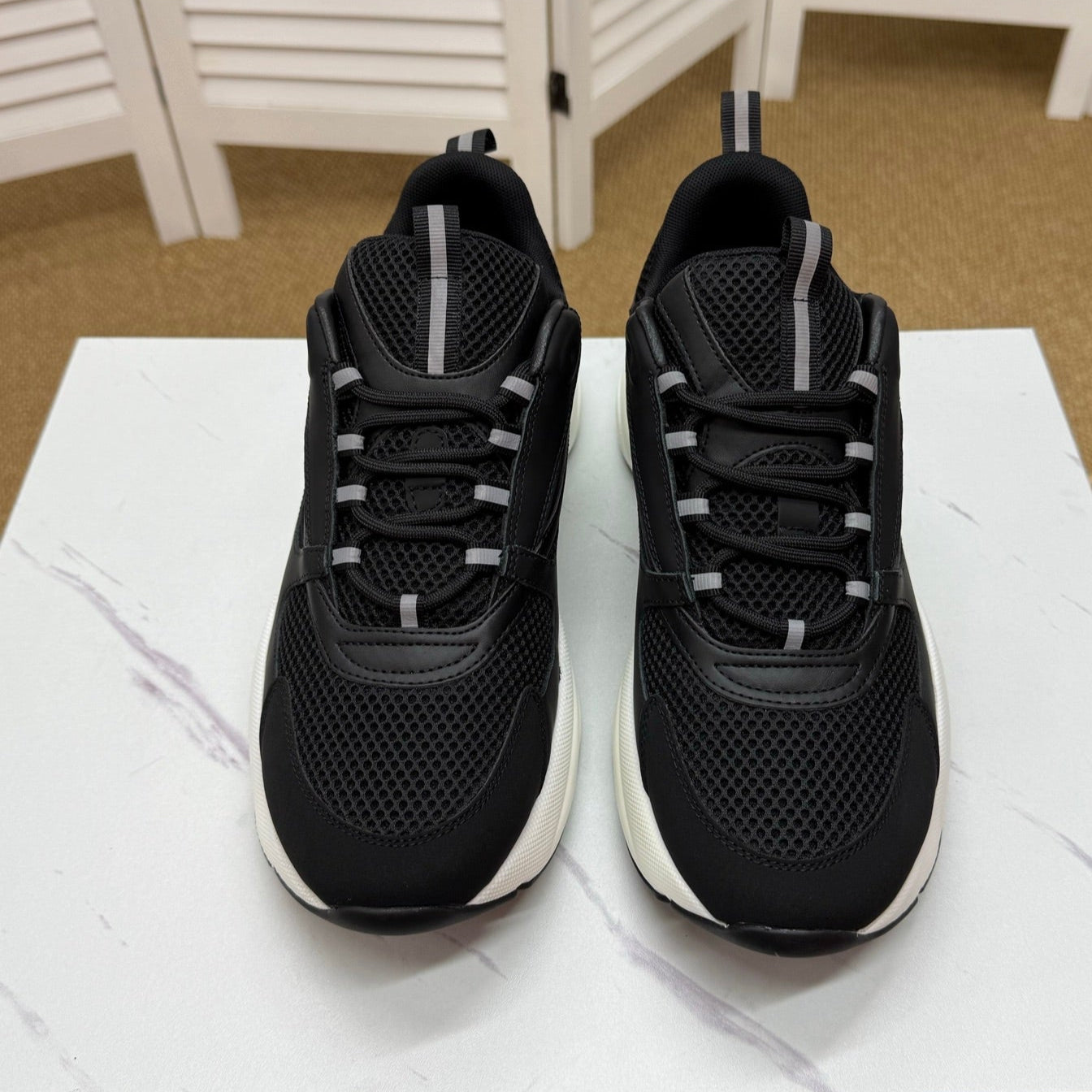 CD B22 Sneaker Black Mesh Calfskin 648068