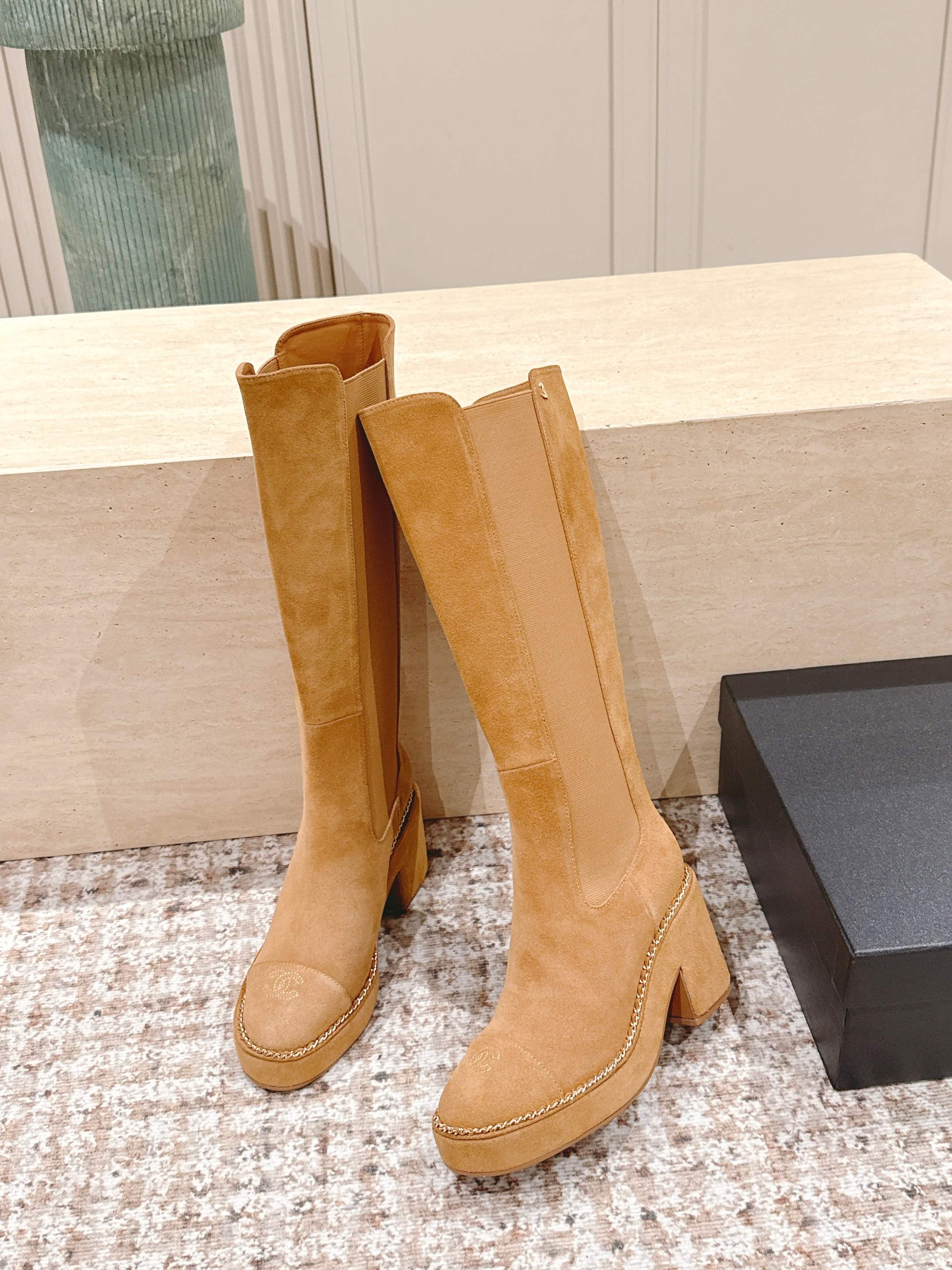 CC 25SS High Boot Beige Suede 431718