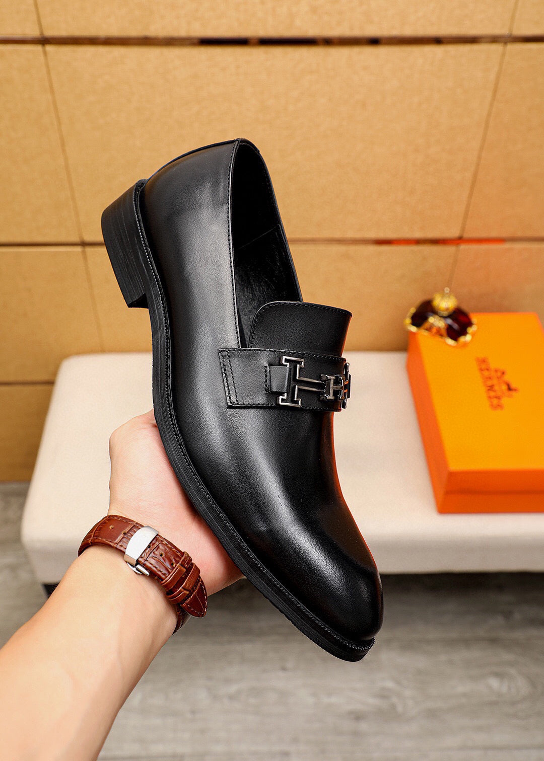 HM Men's Loafers Black Calfskin 679794