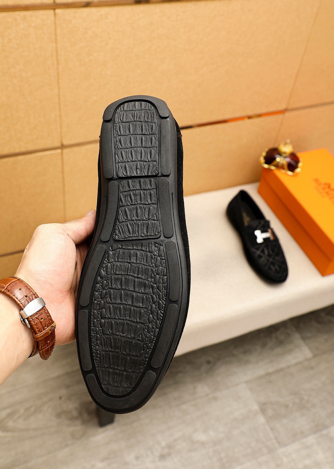 HM Men's Loafer Black Cowhide Embossed 709719