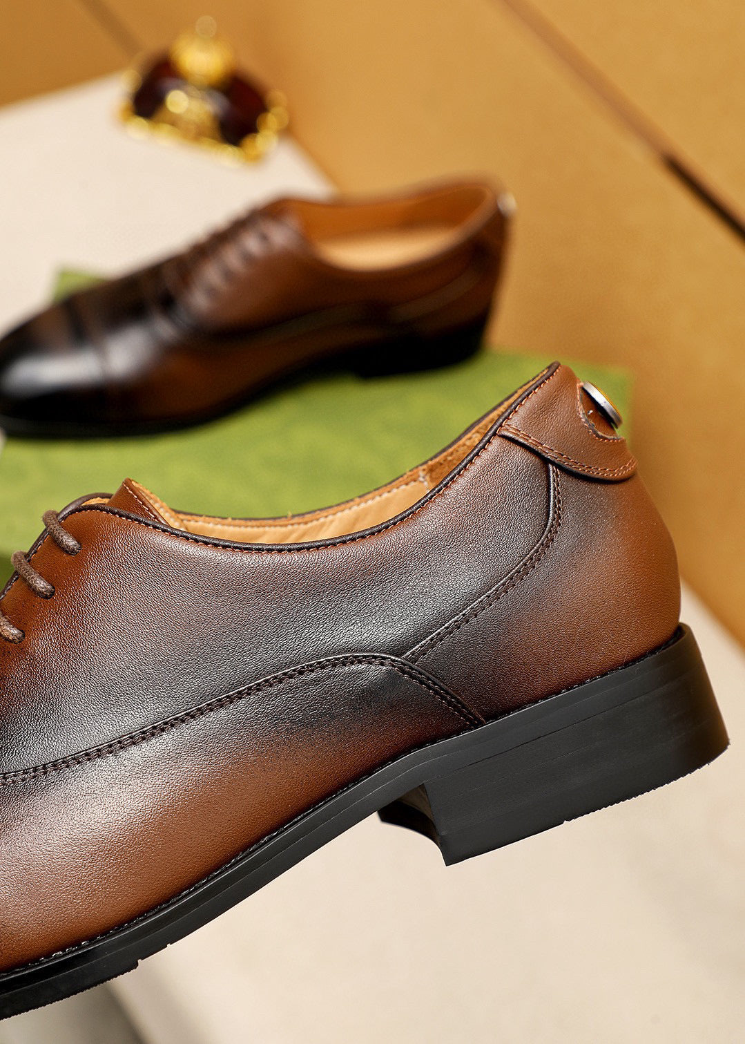 GG Men's Dress Shoe Brown Mix Black Calfskin 742980