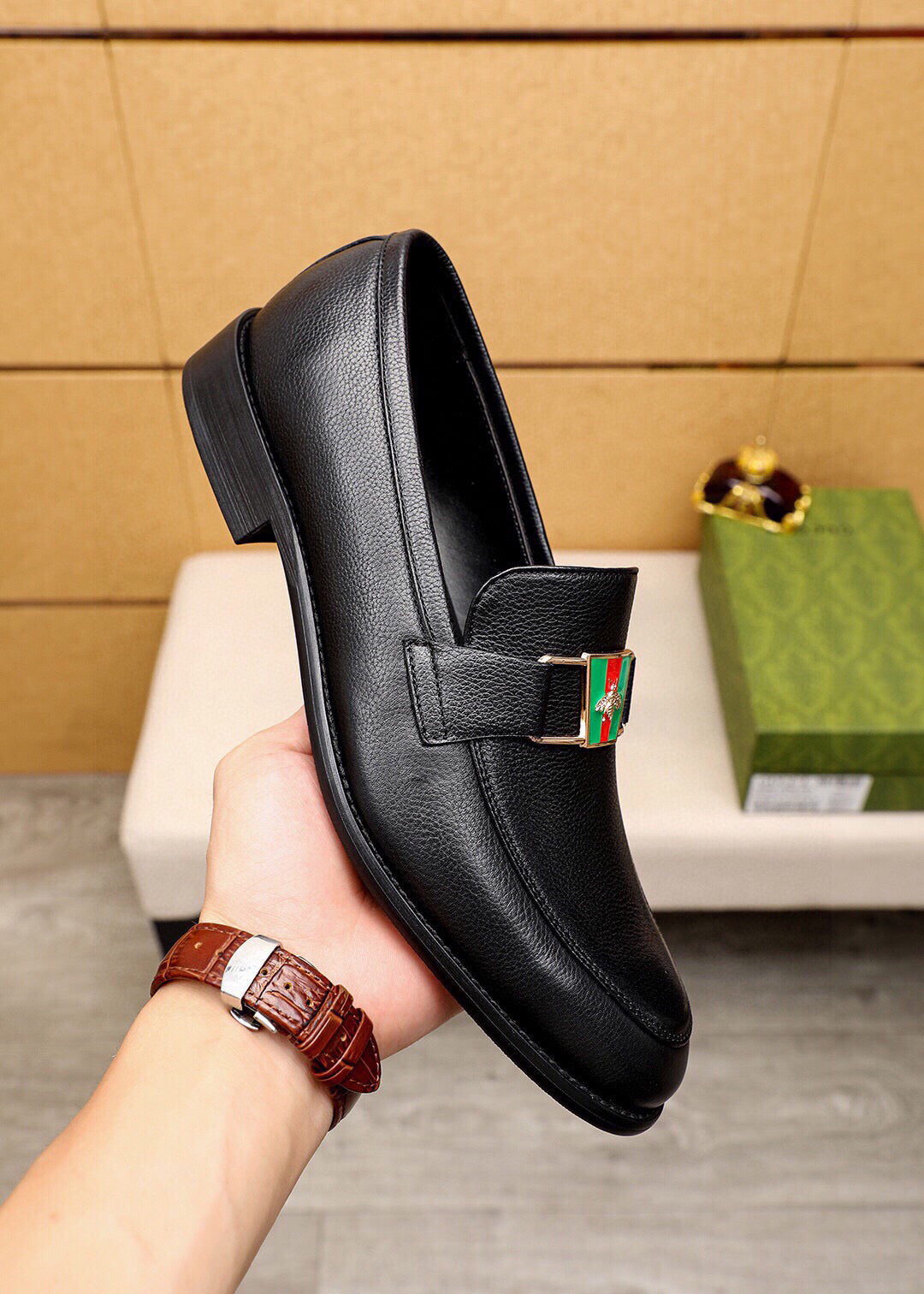 GG Men's Loafer Black Calfskin 745517