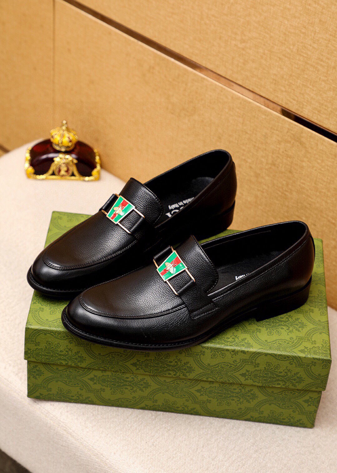 GG Men's Loafer Black Calfskin 745517