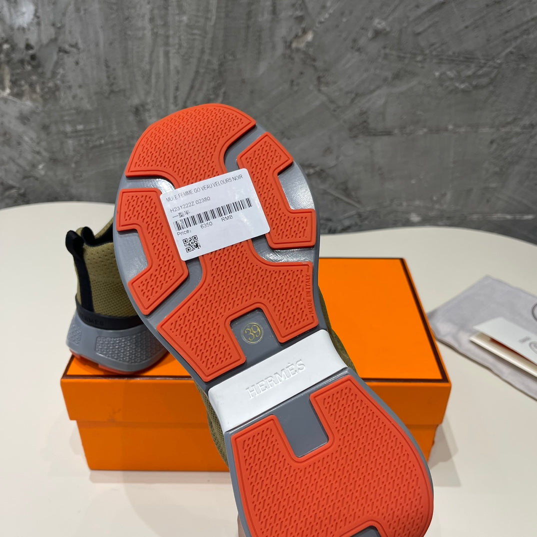 HEROS SNEAKERS OLIVE GOATSKIN