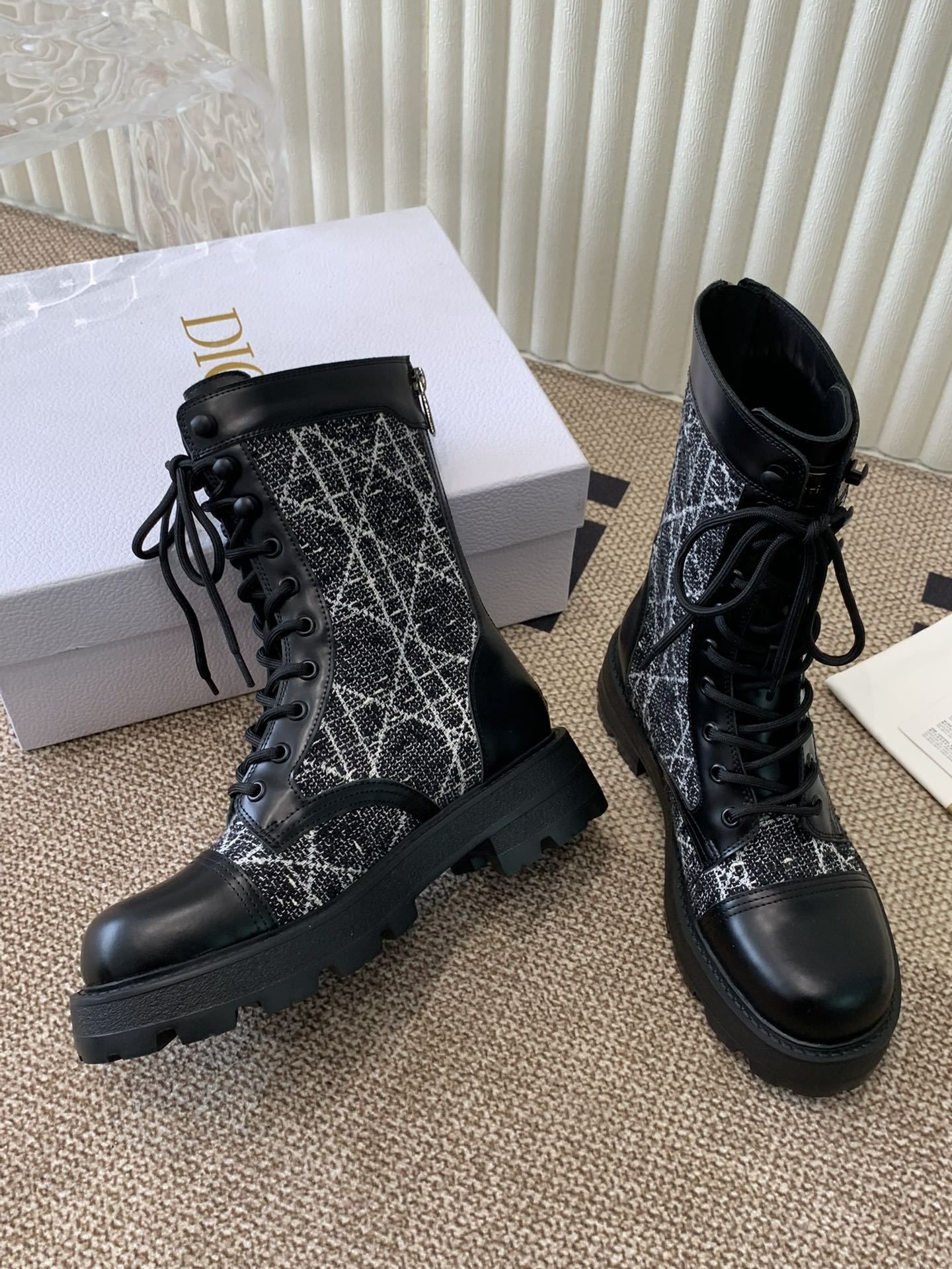 CD D-Unit Ankle Boot In Black Tweed Fabric And Cowhide 113474