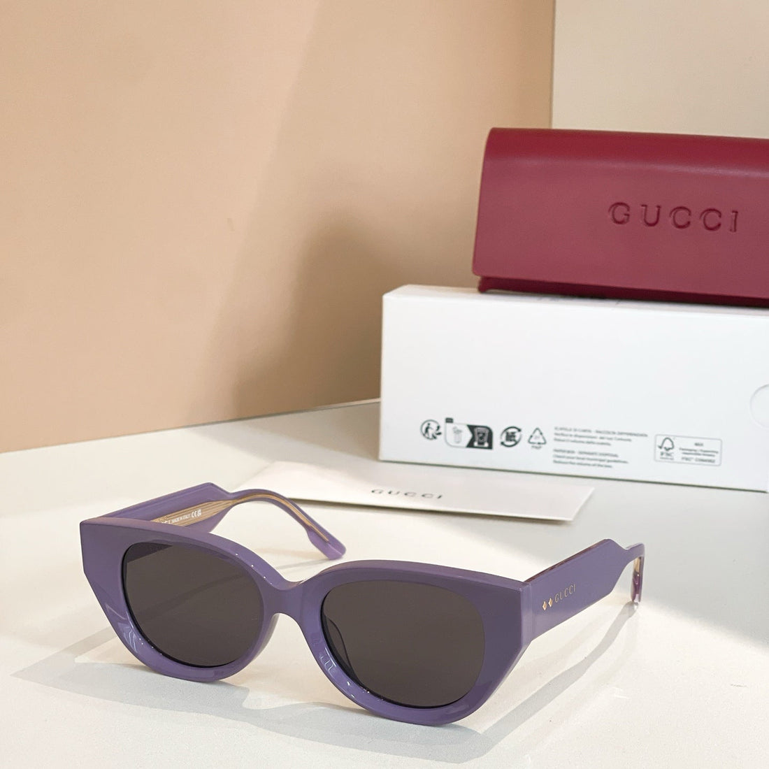 Gucci Sunglasses 597582
