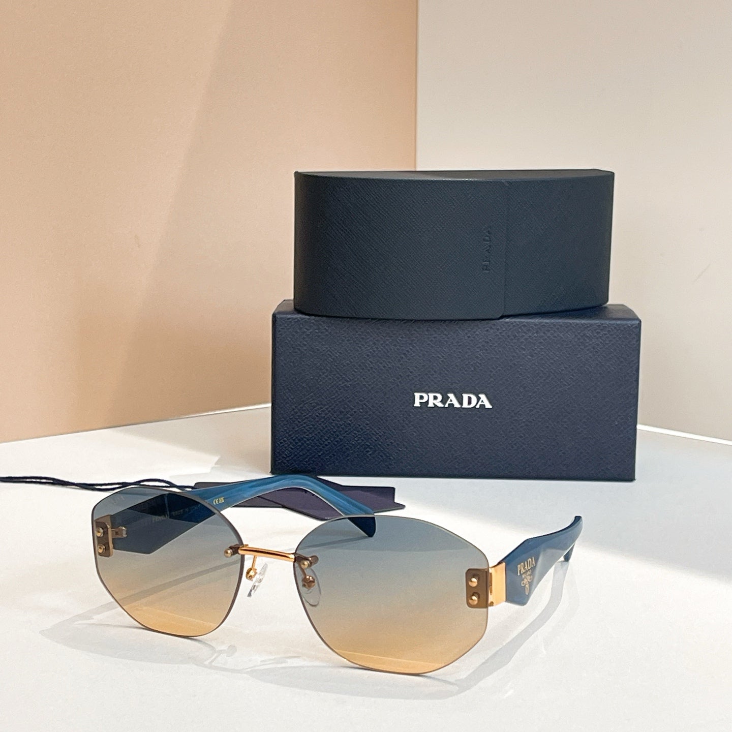 Prada Sunglasses 646058