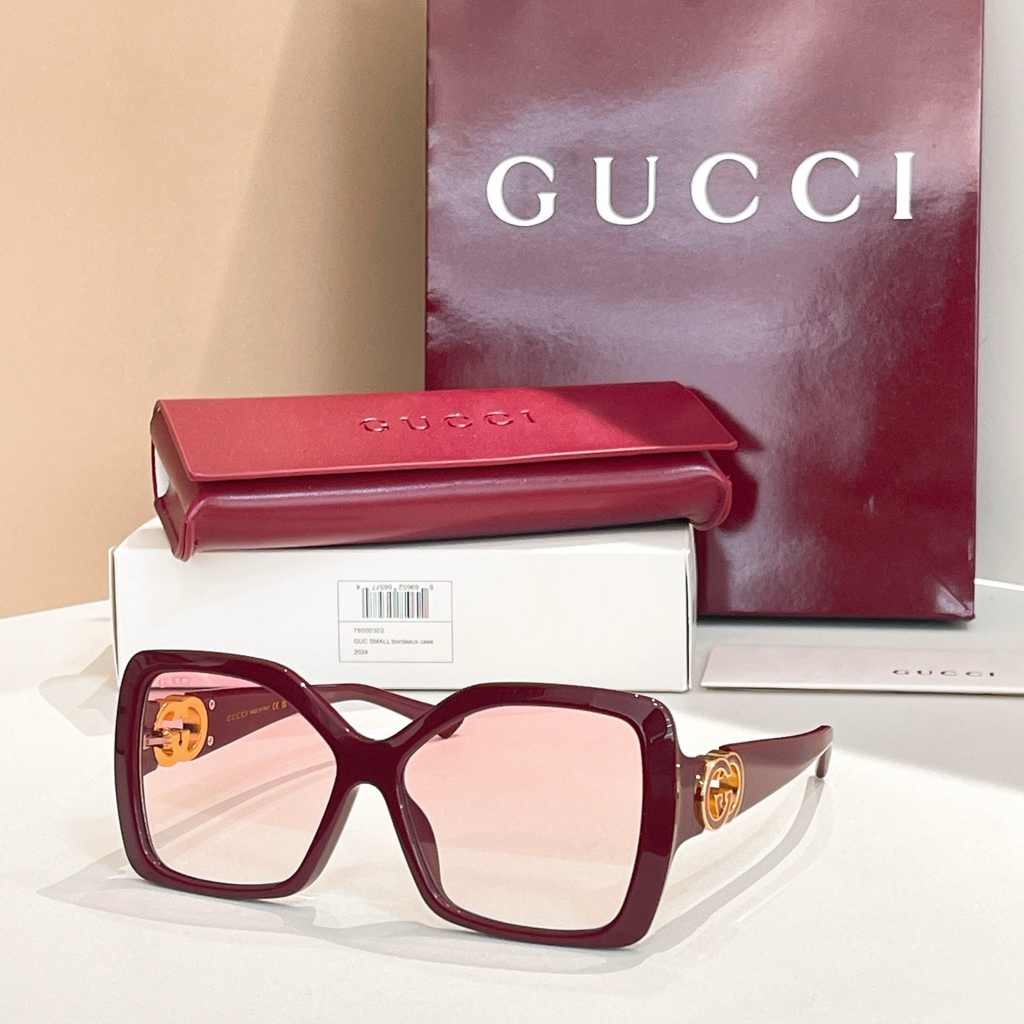 Gucci Sunglasses 661457