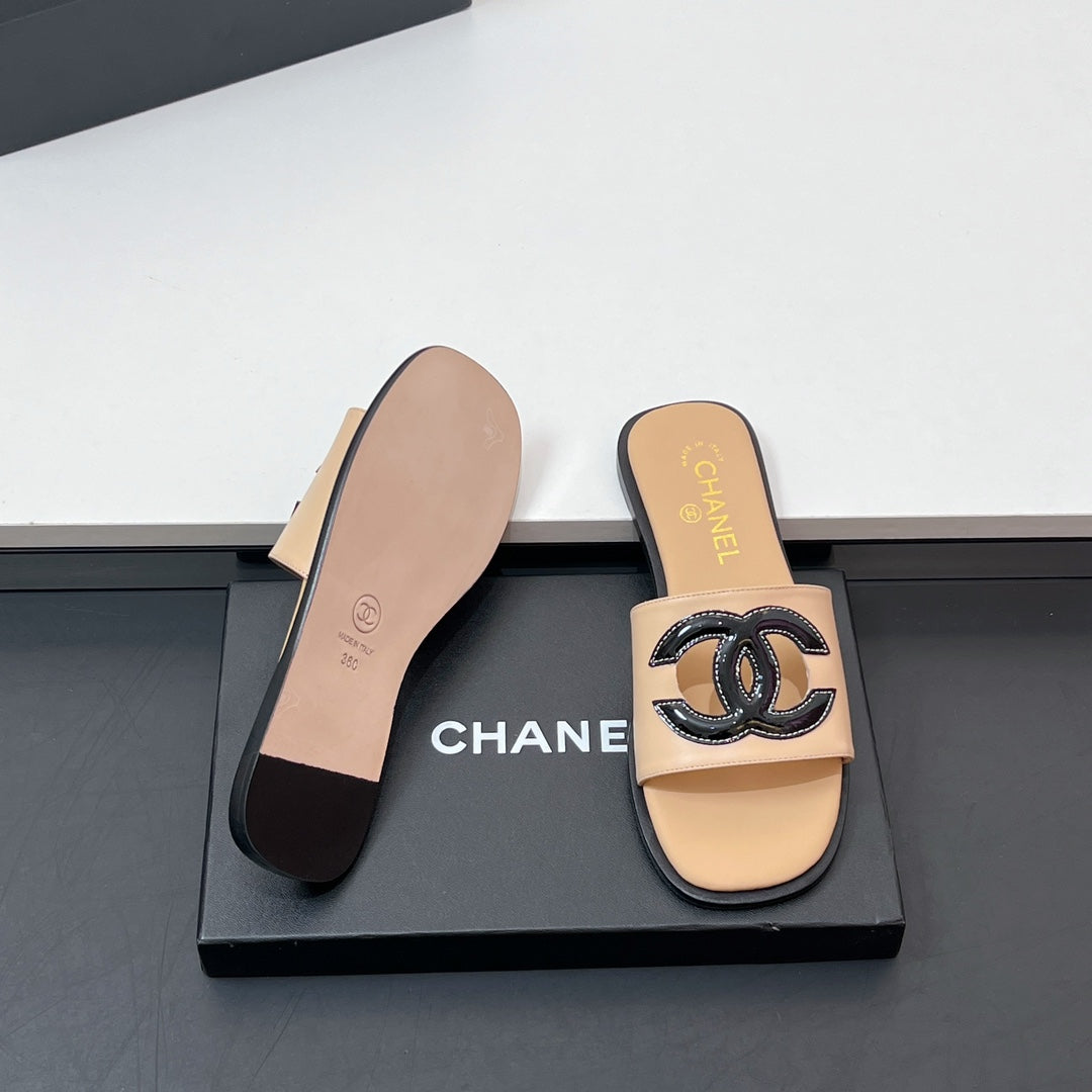 CC Slippers In Dark Beige Calfskin 149746