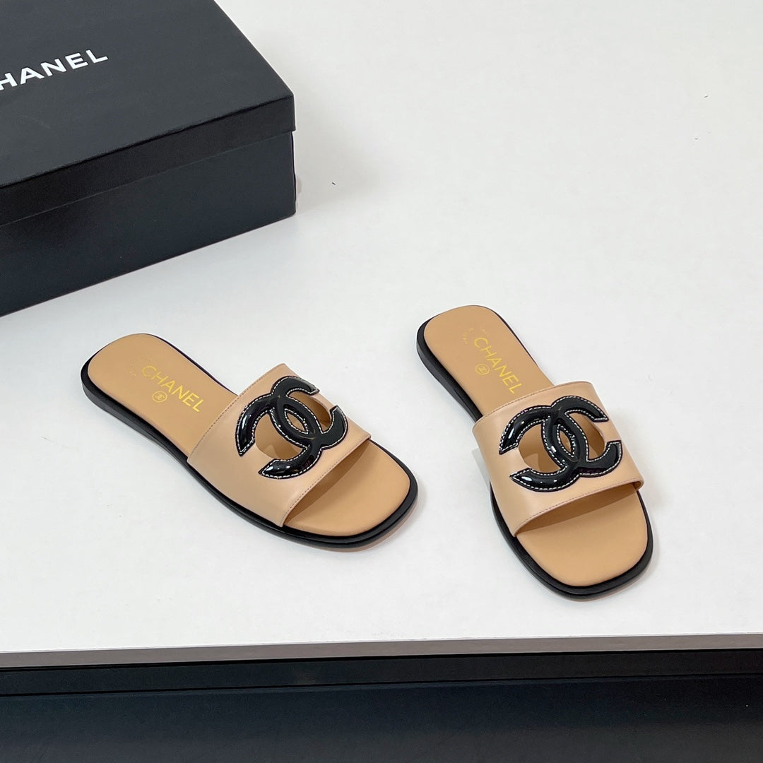 CC Slippers In Dark Beige Calfskin 149746