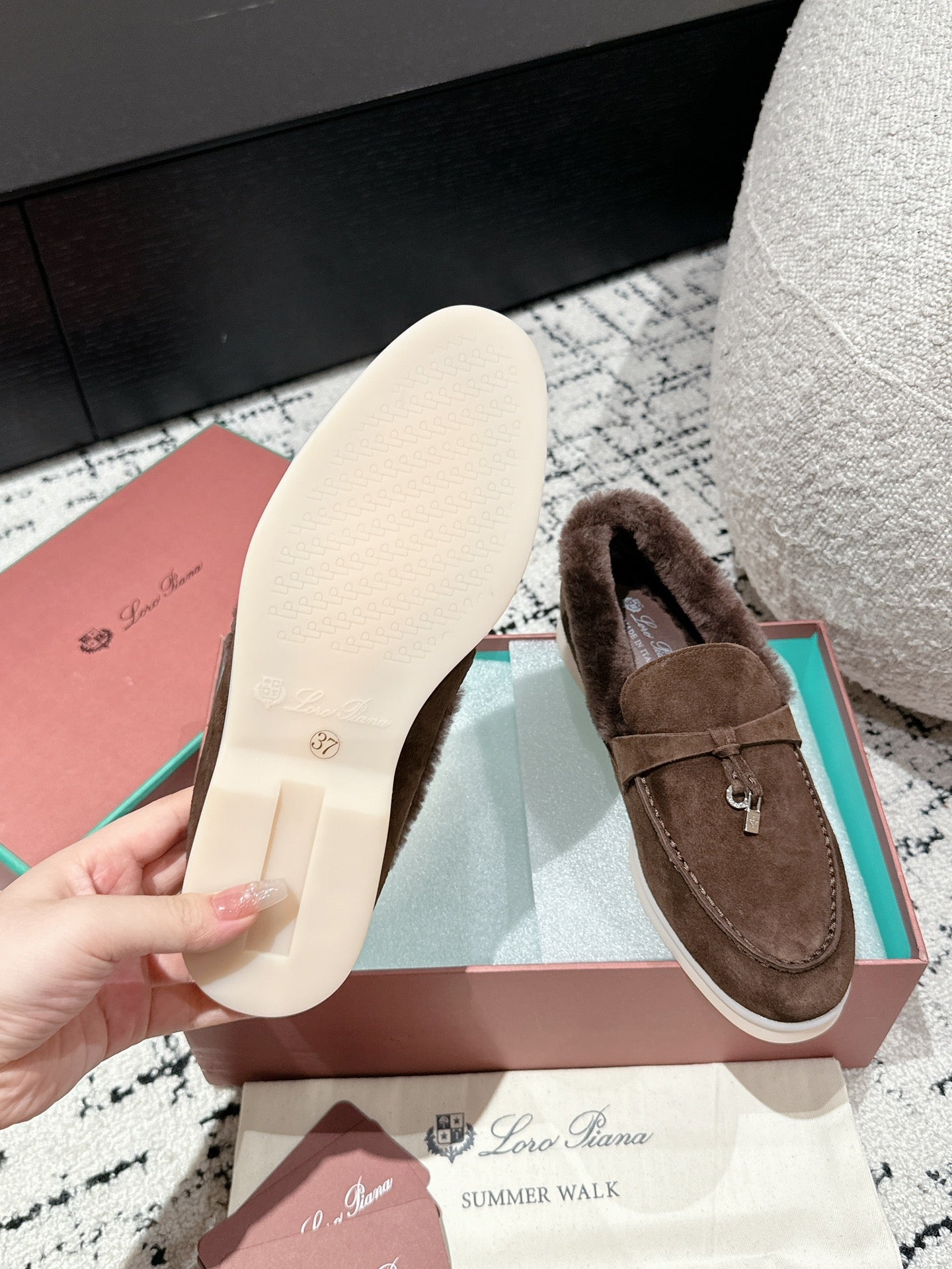 LP Summer Charms Walk Loafers In Earth Brown Suede With Rabbit Fur Lining 985644