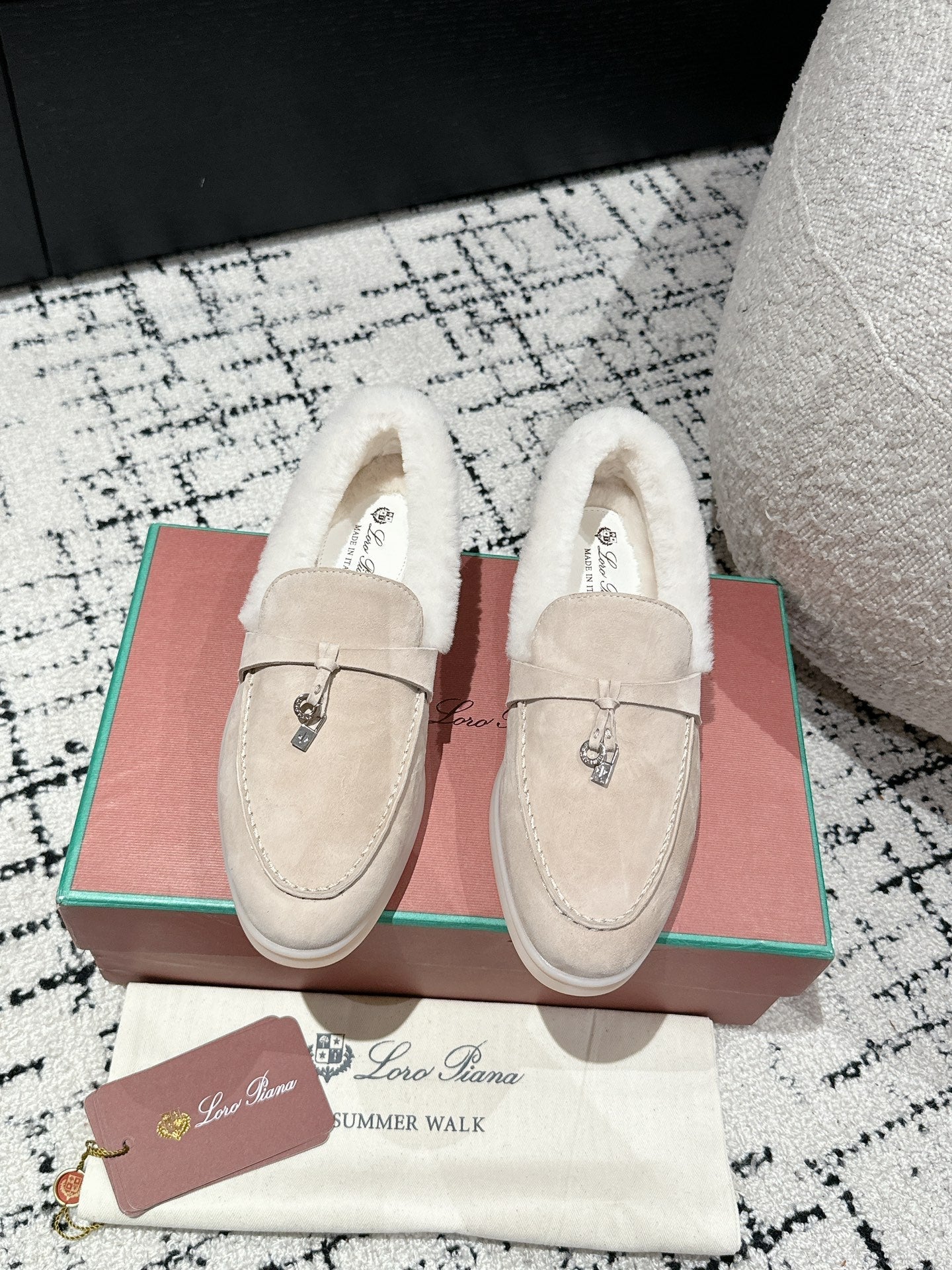 LP Summer Charms Walk Loafers In Light Beige Mix White Suede With Rabbit Fur Lining 985650