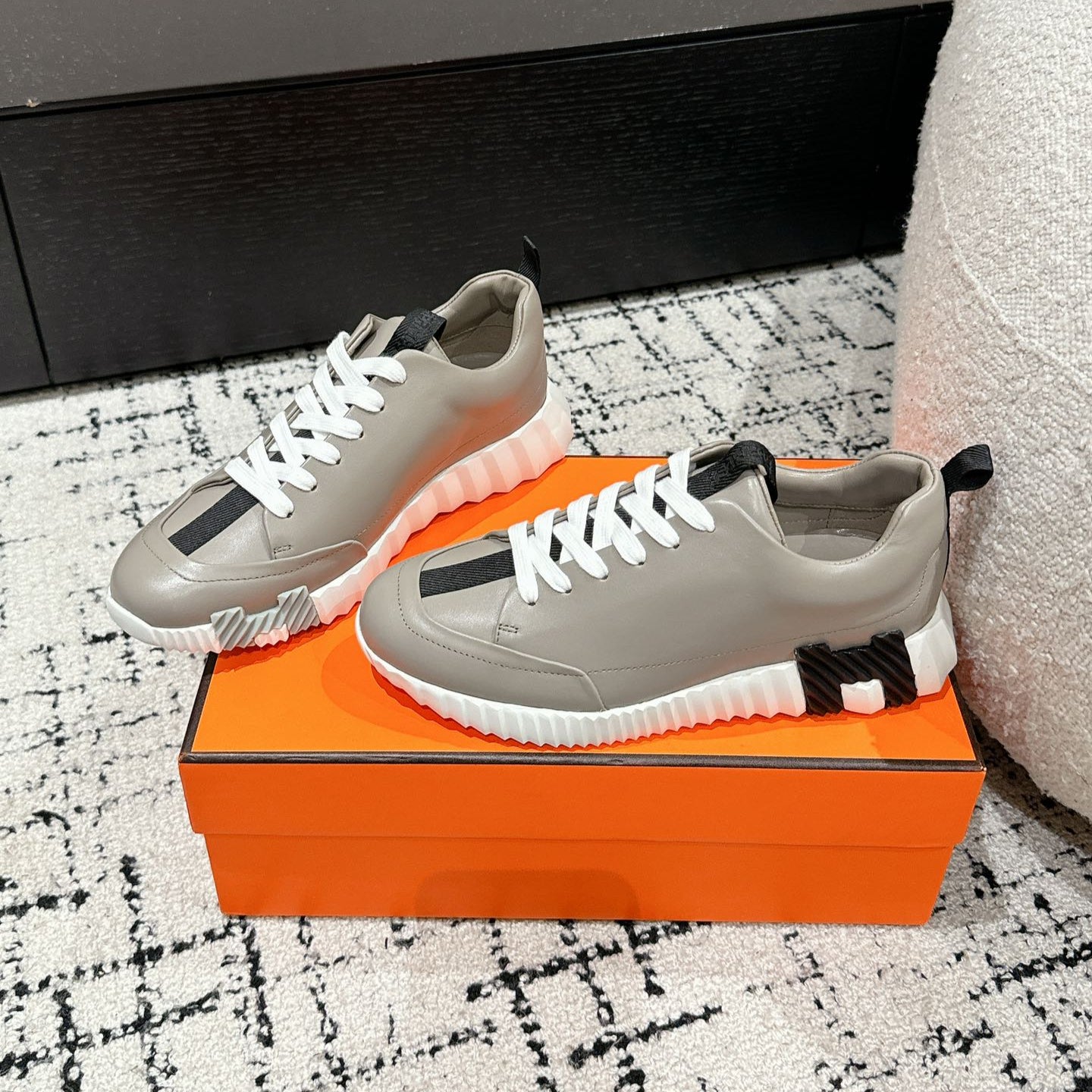 HM Jump Sneaker In Grey Cowhide 985307