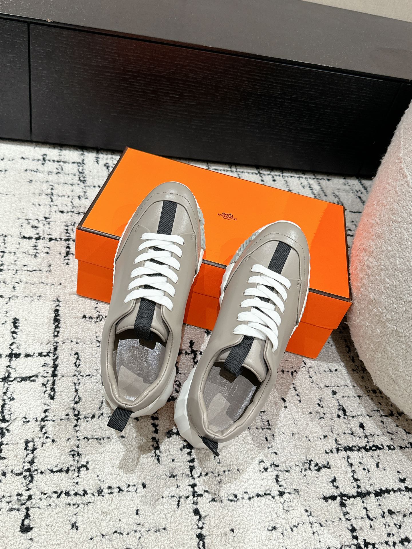 HM Jump Sneaker In Grey Cowhide 985307