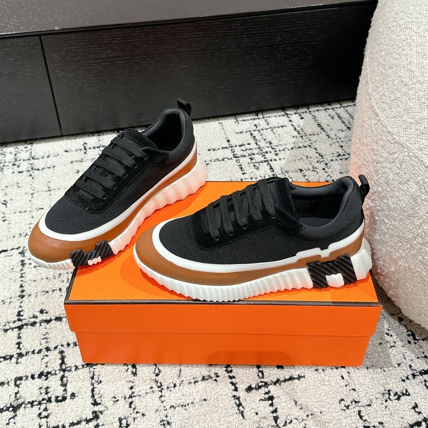 HM Sneaker In Black Mesh Fabric 985318