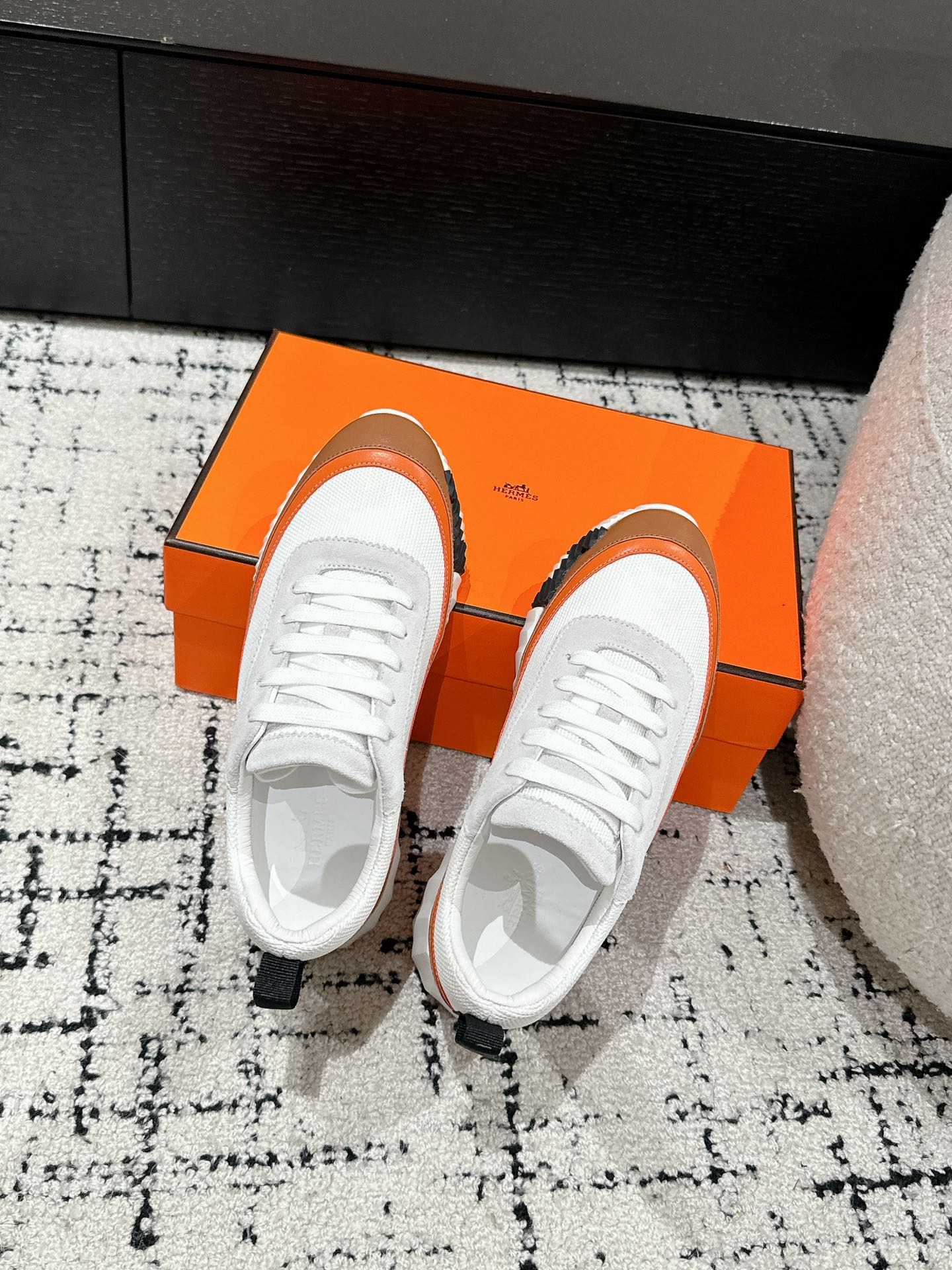 HM Sneaker In White Mesh Fabric 985319