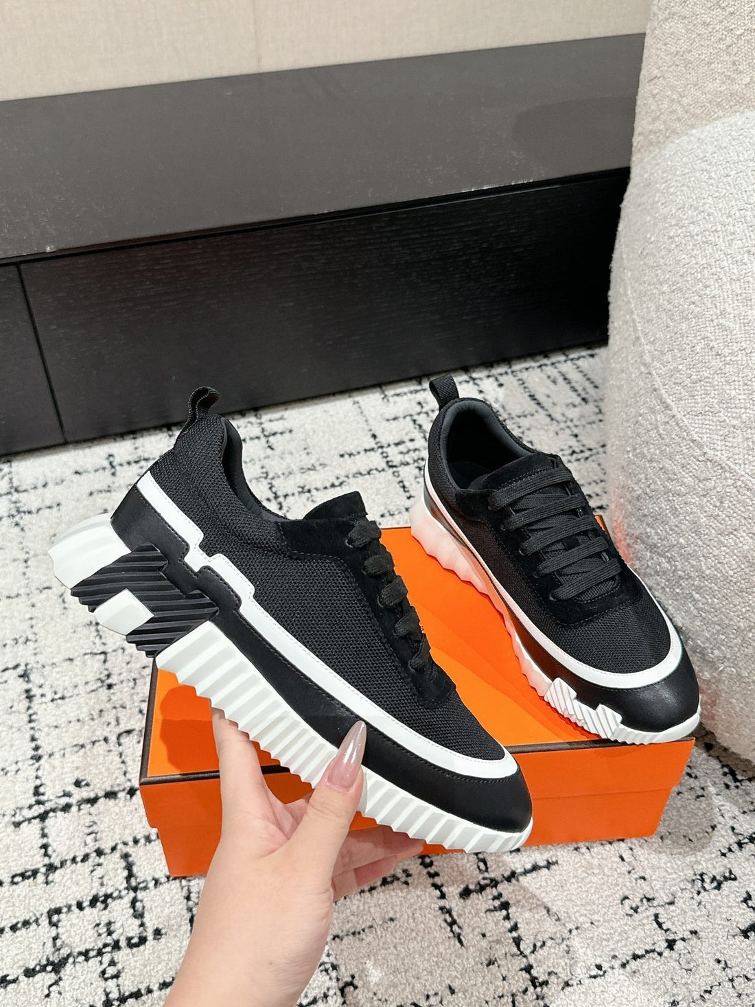 HM Sneaker In Black Mesh Fabric 985320