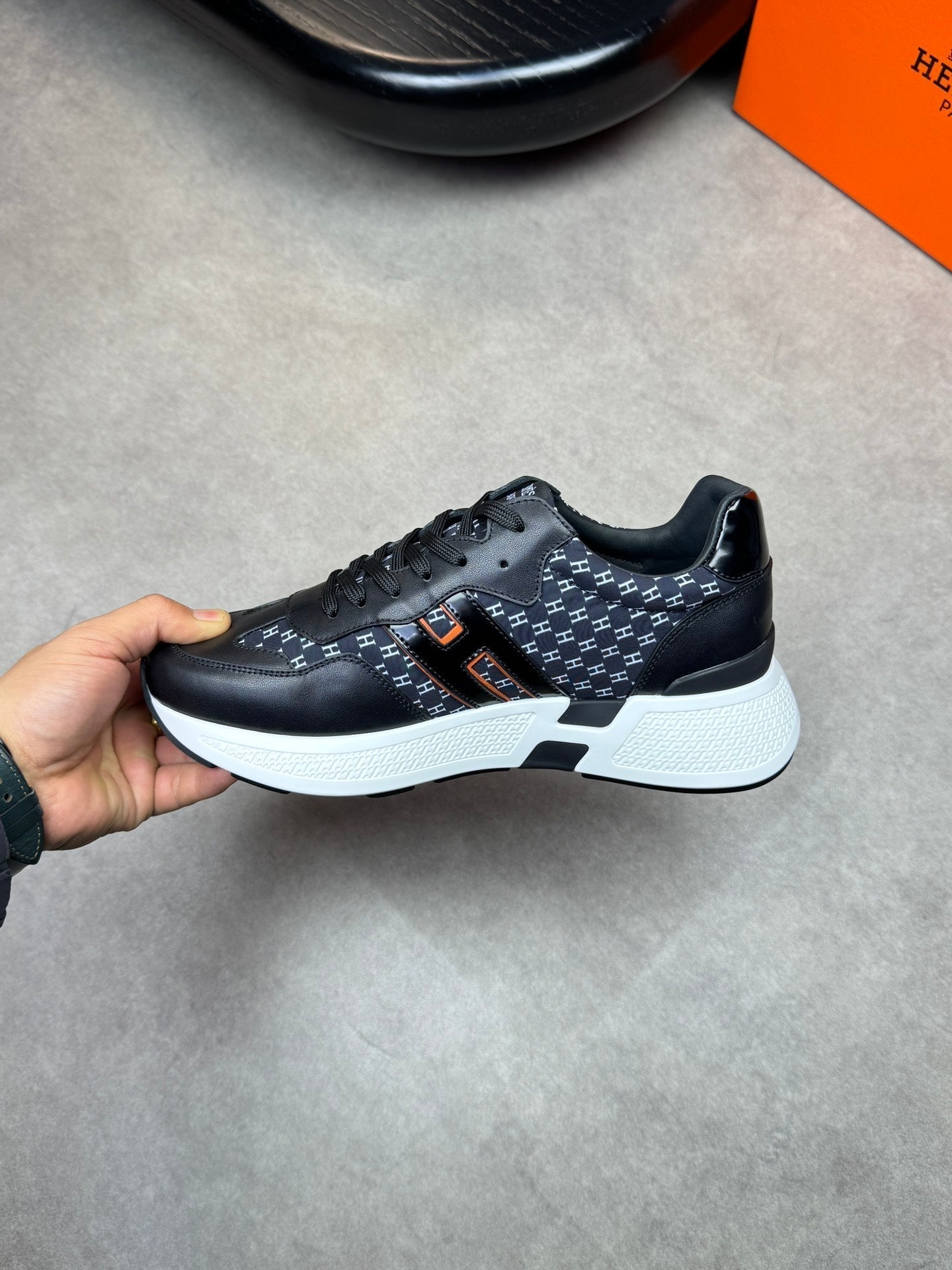 HM Men's Sneaker Black Blue Calfskin 581699