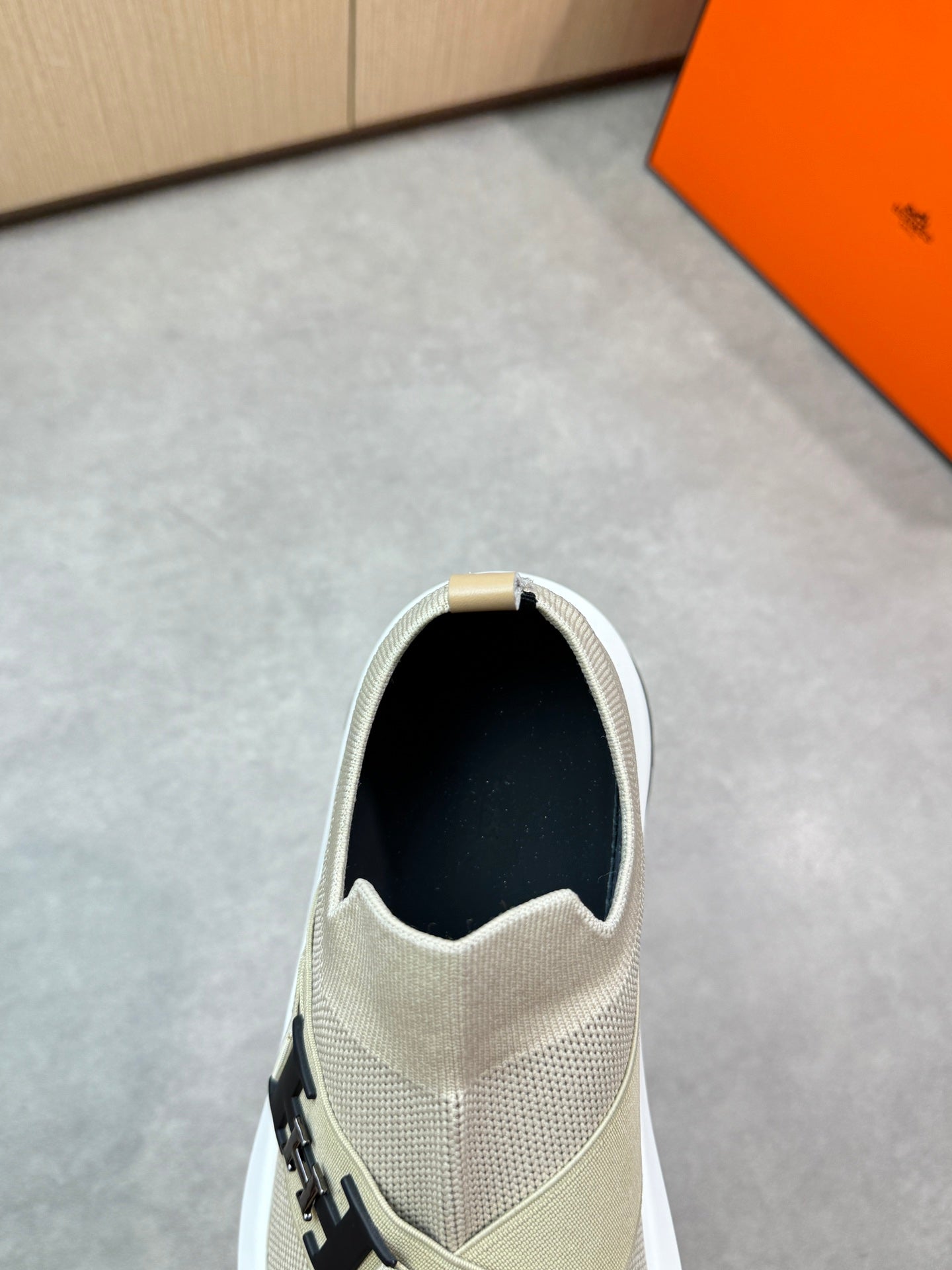 HM Men's Slip on Sneaker Beige Knitted Fabric 643378