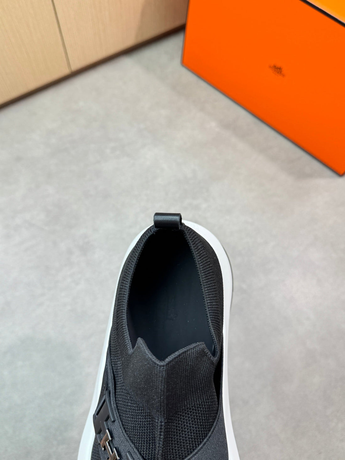 HM Men's Slip on Sneaker Black Knitted Fabric 643380