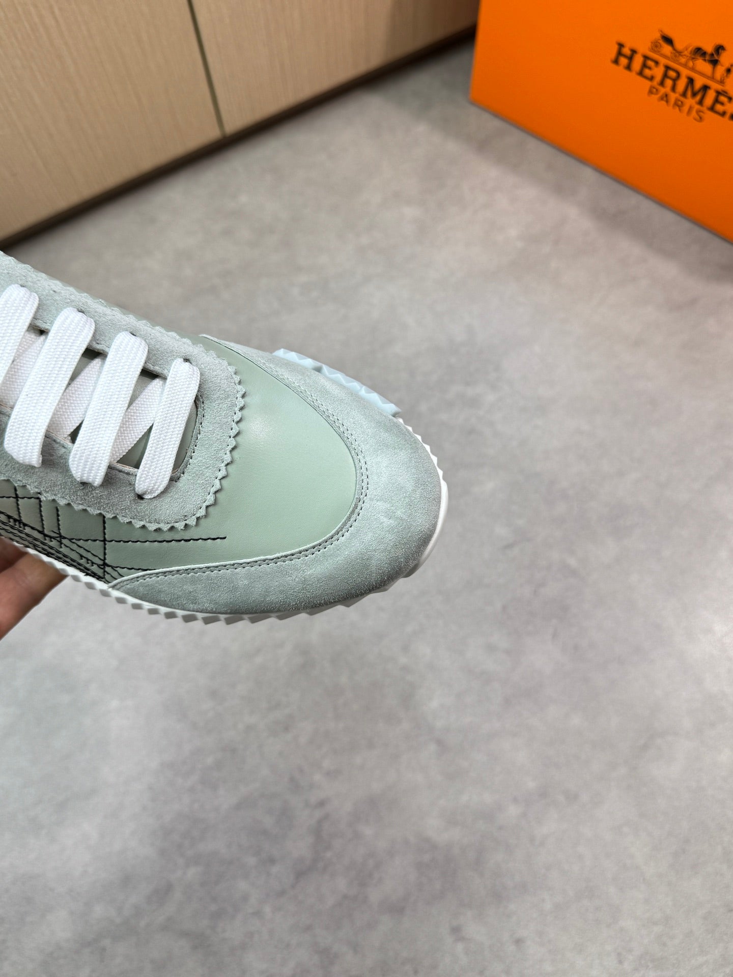 HM Men's Bouncing Sneaker Pastel Green Calfskin Suede 696023