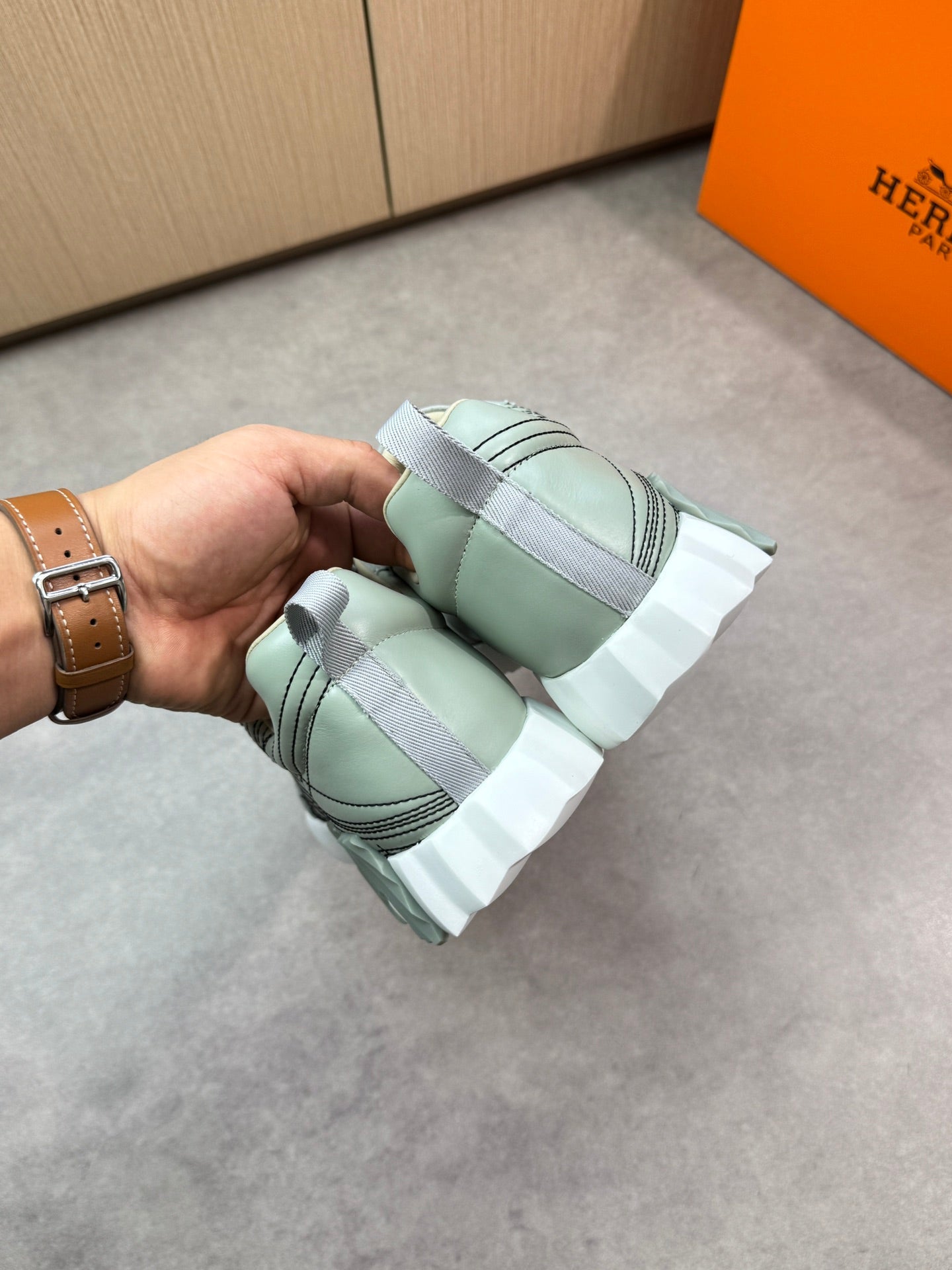 HM Men's Bouncing Sneaker Pastel Green Calfskin Suede 696023