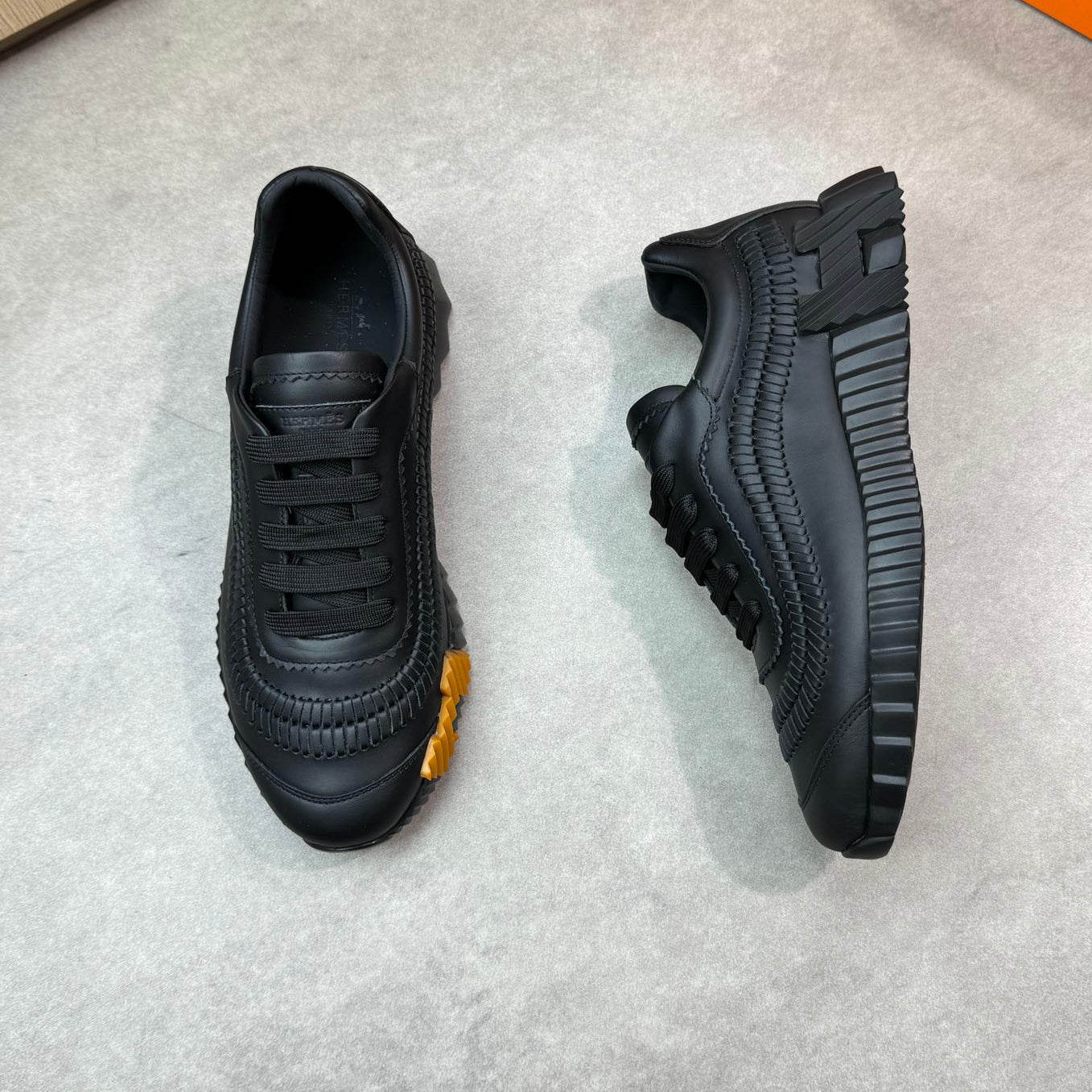 HM Men's Bouncing Sneaker Black Calfskin 696029