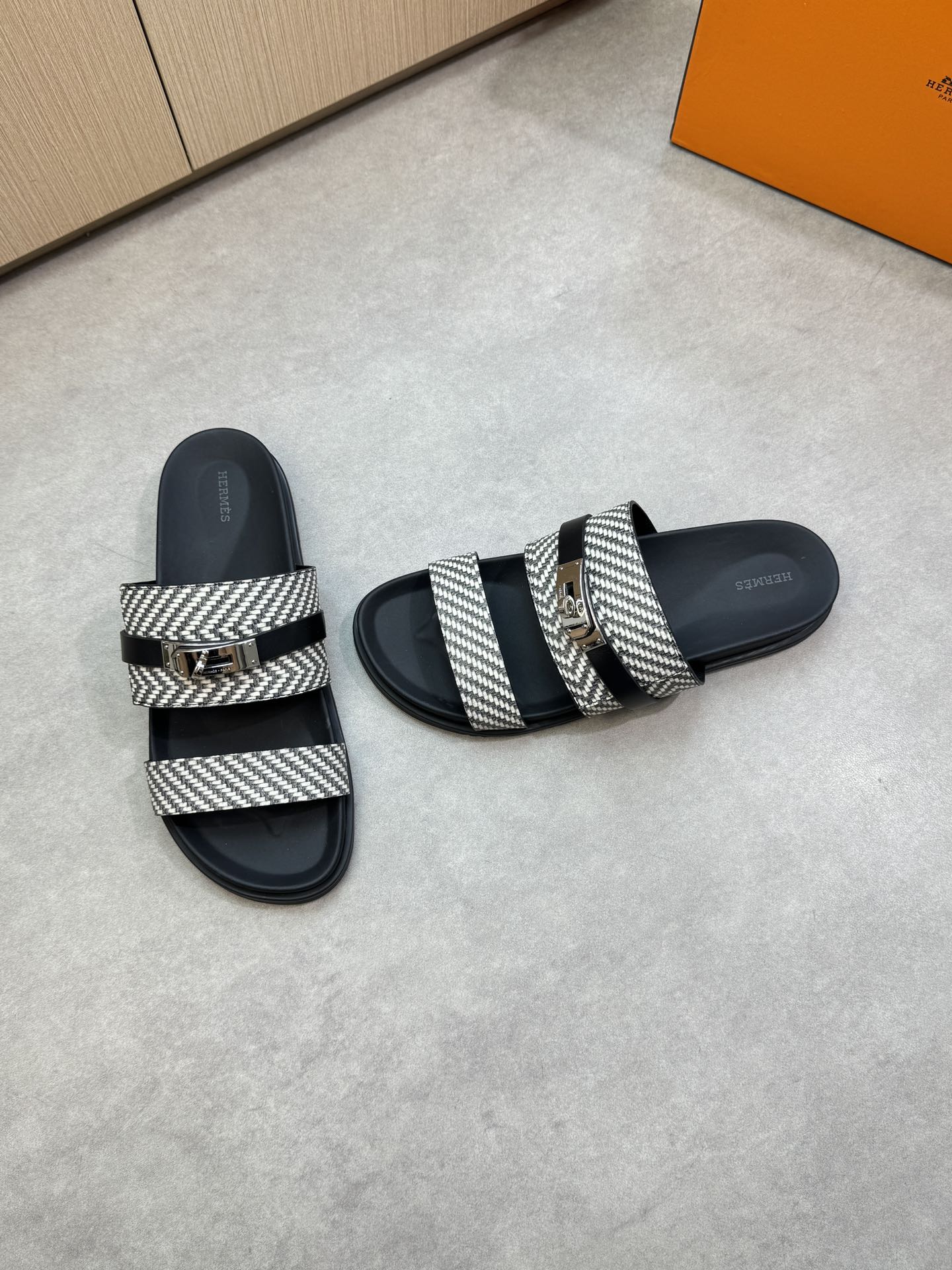 HM Men's Jackson Sandals Woven Calfskin 722030