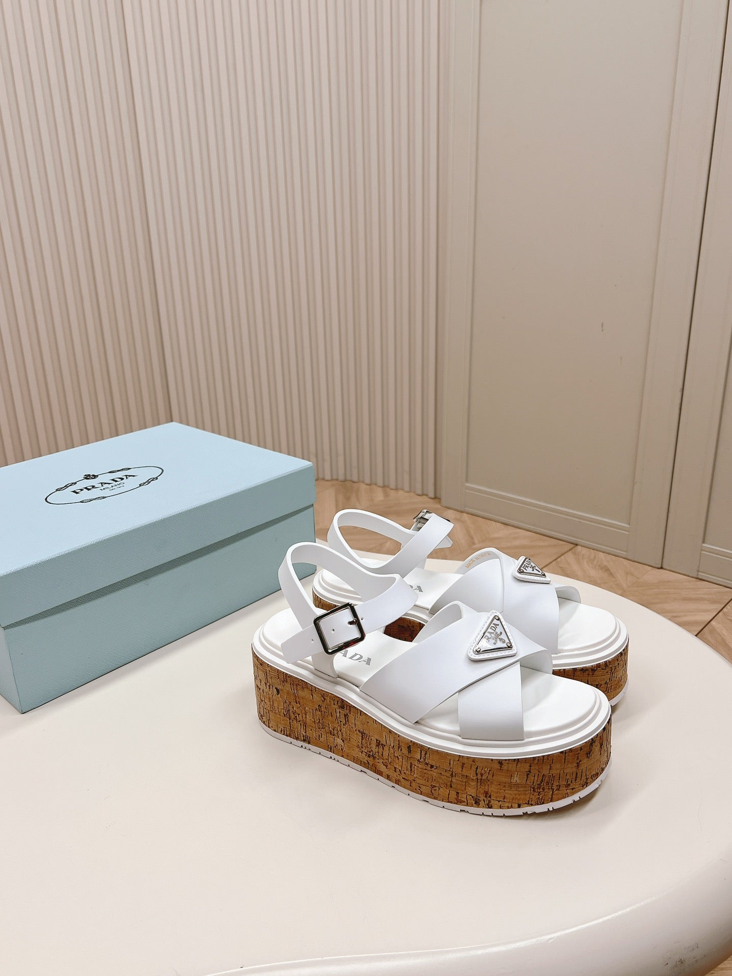 PRA WEDGE PLATFORM SANDALS WHITE CALFSKIN