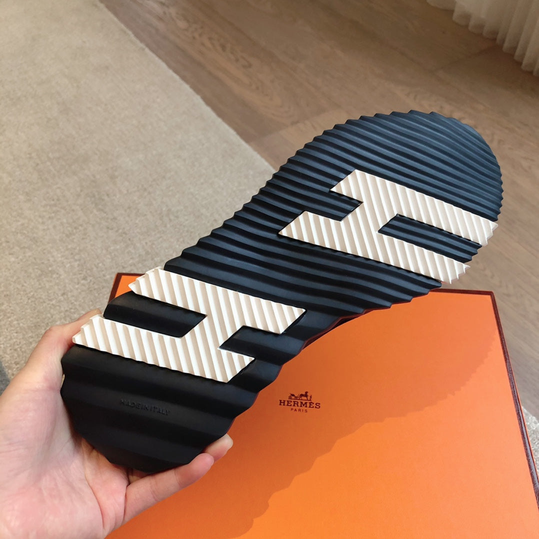 HM Men's 25 Bouncing Sneaker Navy Blue Mesh Cowhide 639254