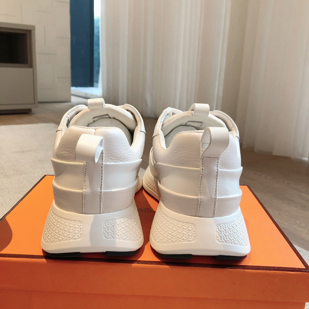 HM Just Sneaker White Suede