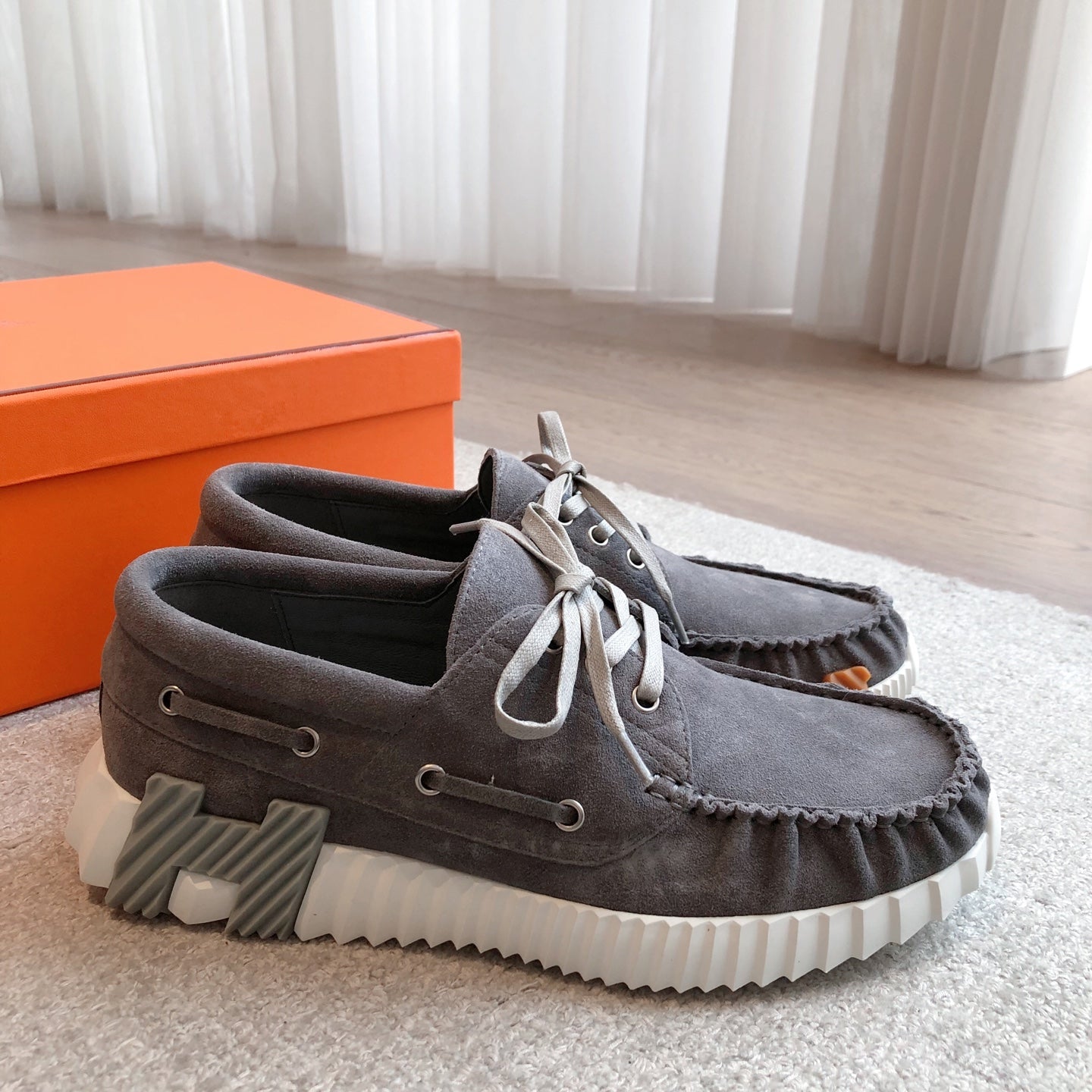 HM Men's 25 Ketch Sneaker Gray Suede 639265