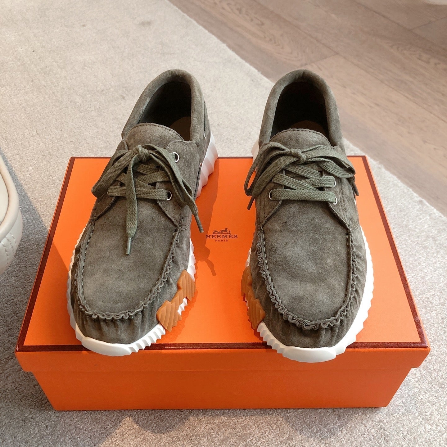 HM Men's 25 Ketch Sneaker Olive Green Suede 639266