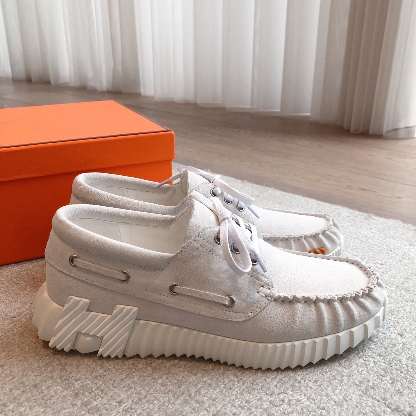 HM Men's 25 Ketch Sneaker White Suede 639267