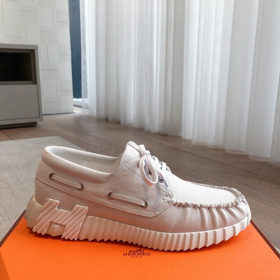 HM Men's 25 Ketch Sneaker White Suede 639267