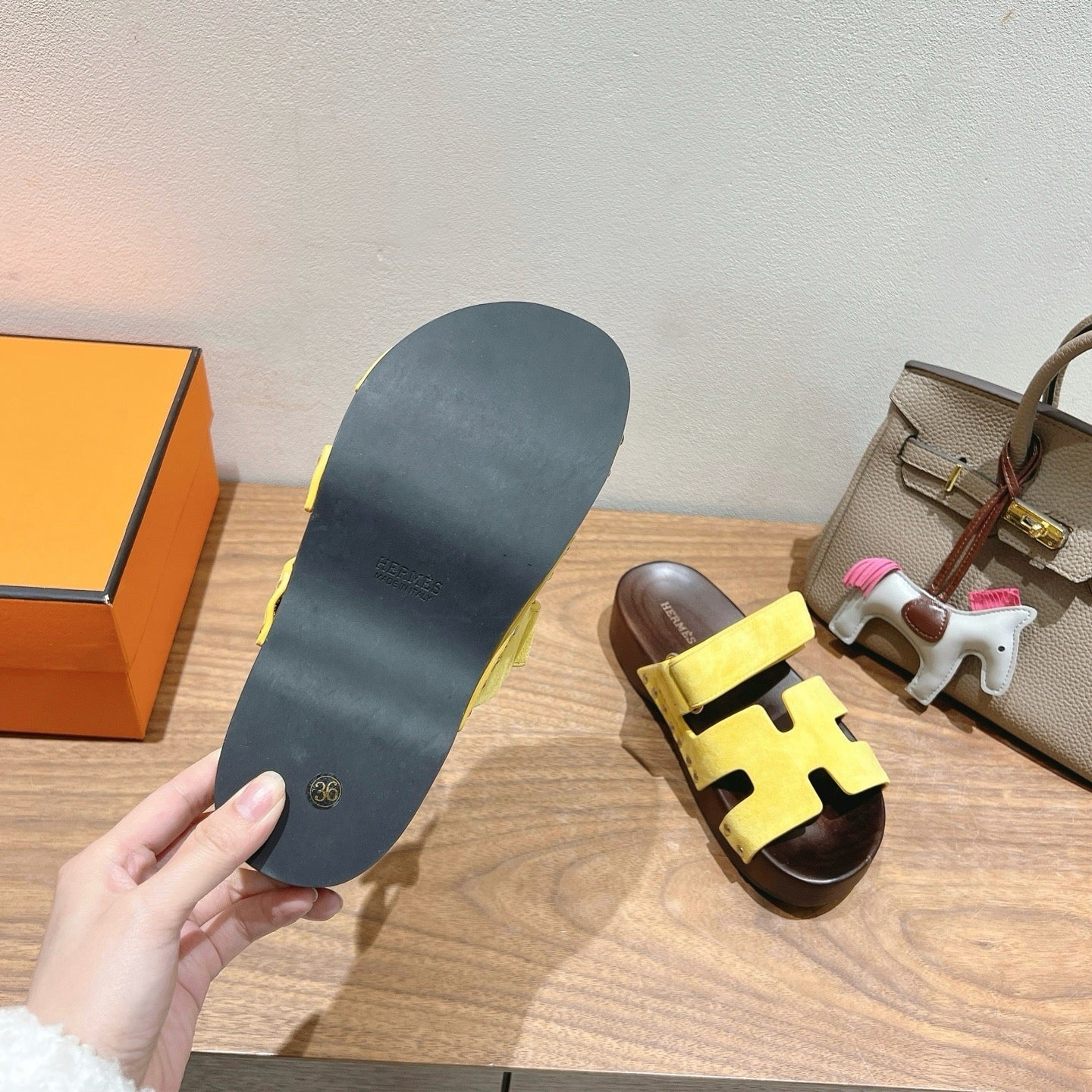 HM Men's Chypre Slide Yellow Suede 550928