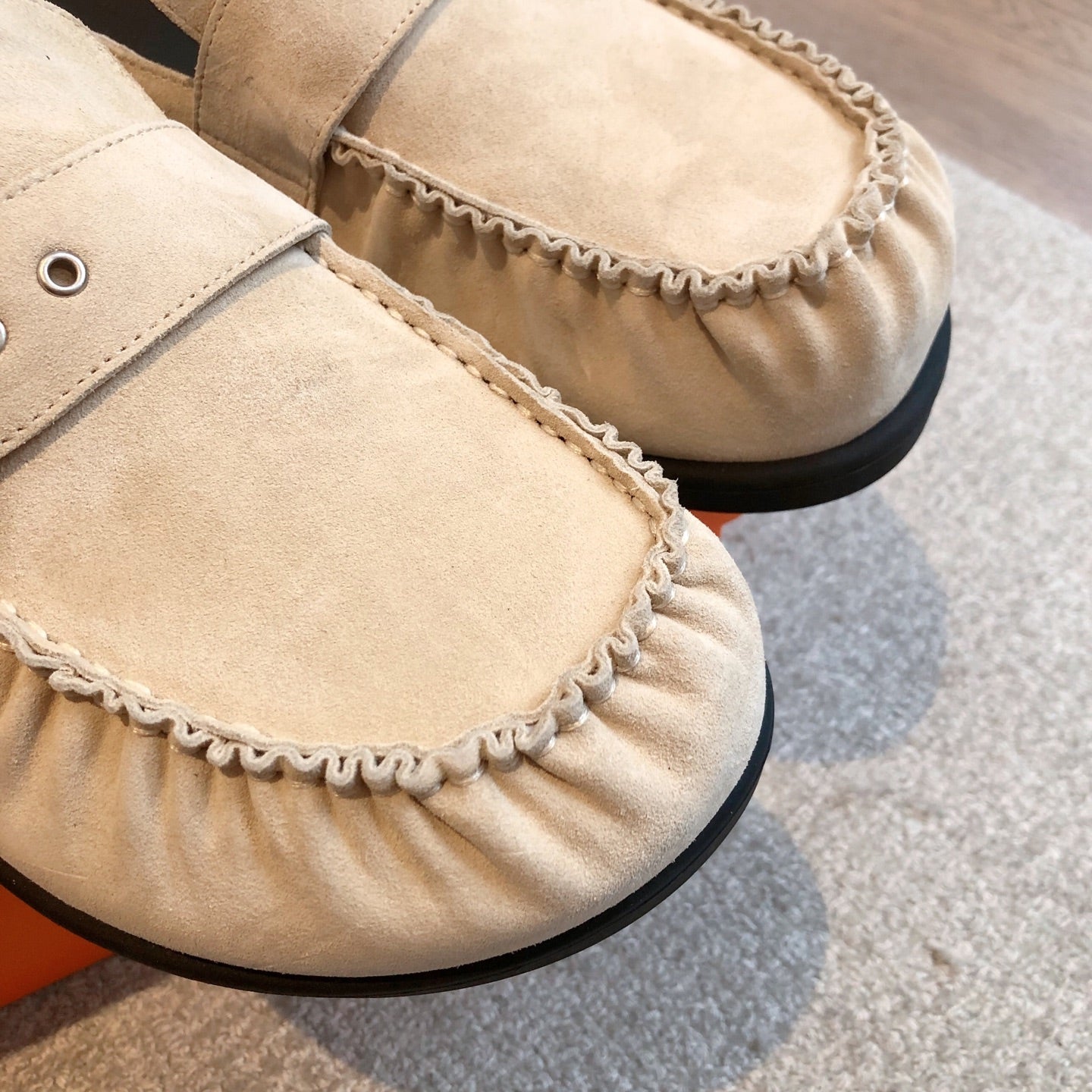 HM Men's 25 Key Mule Light Beige Suede 582063