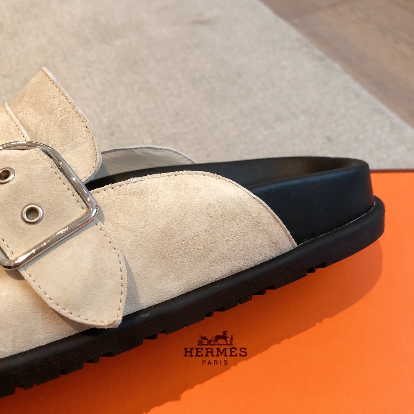 HM Men's 25 Key Mule Light Beige Suede 582063