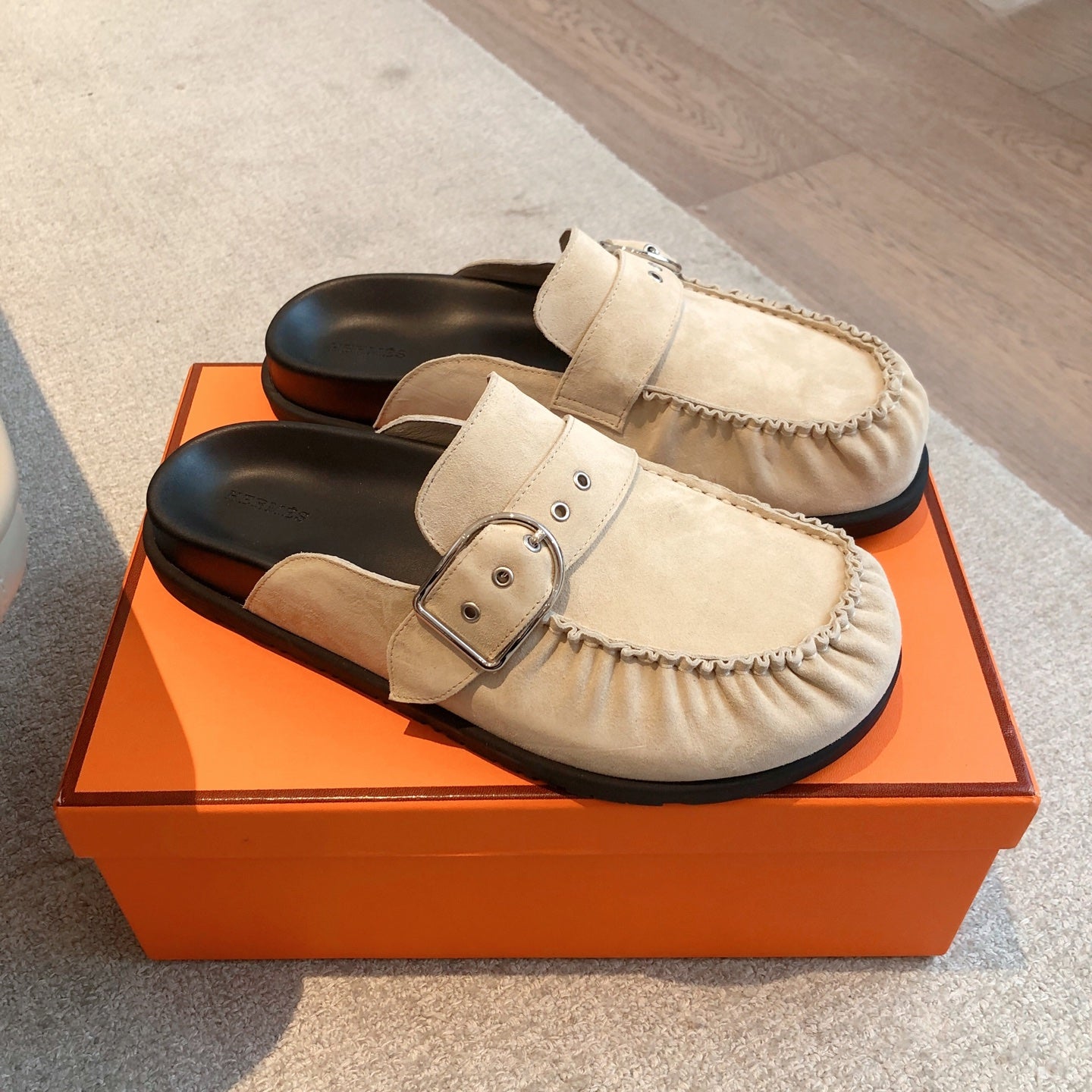 HM Men's 25 Key Mule Light Beige Suede 582063