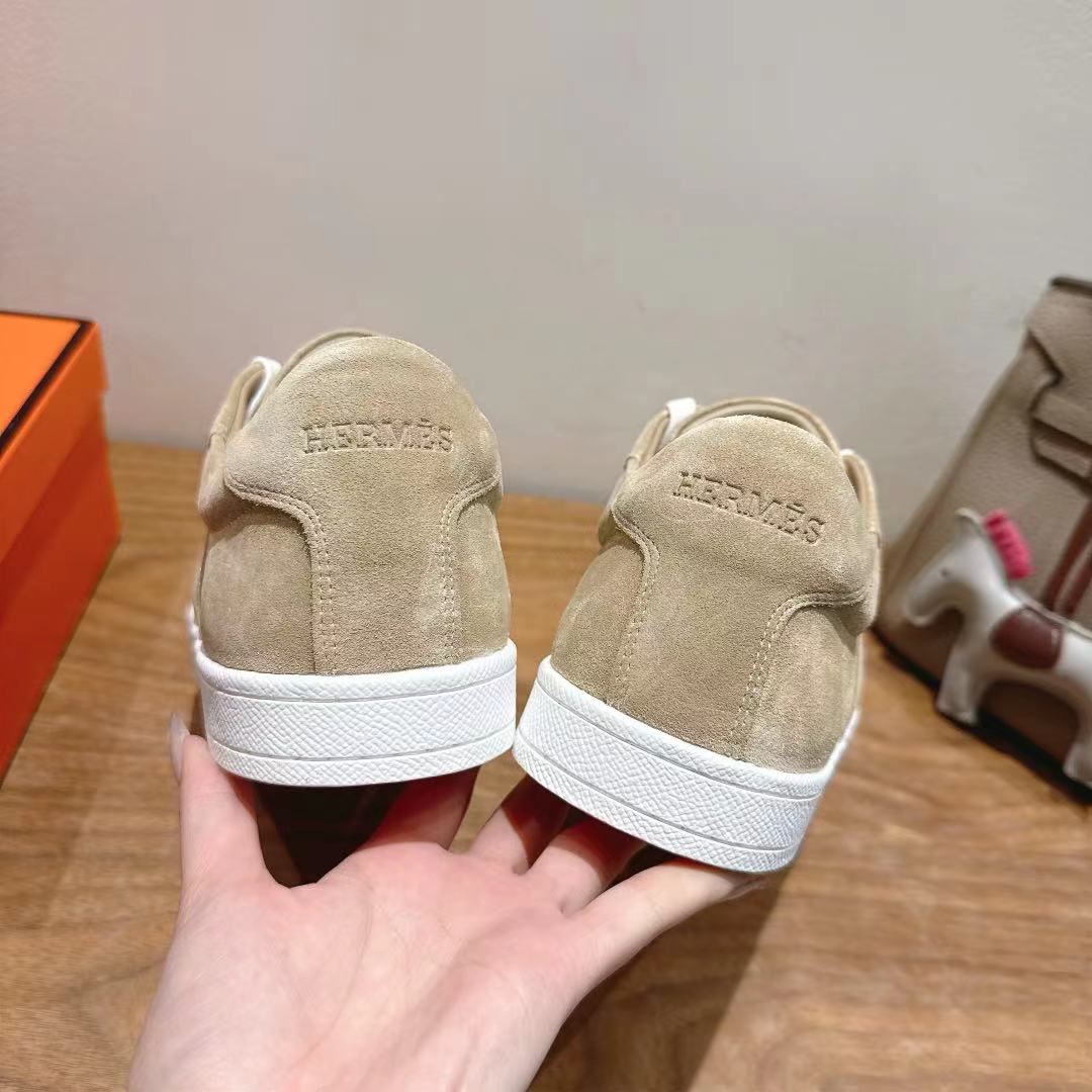 HM 25 Boomerang Sneaker Light Beige Suede